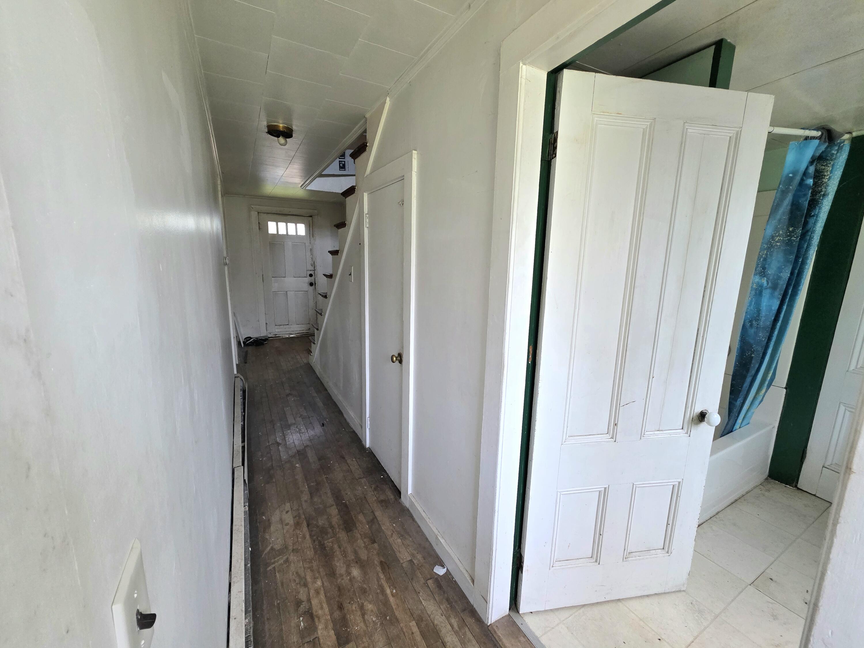340-344 Thorsen Road Property Photo 21