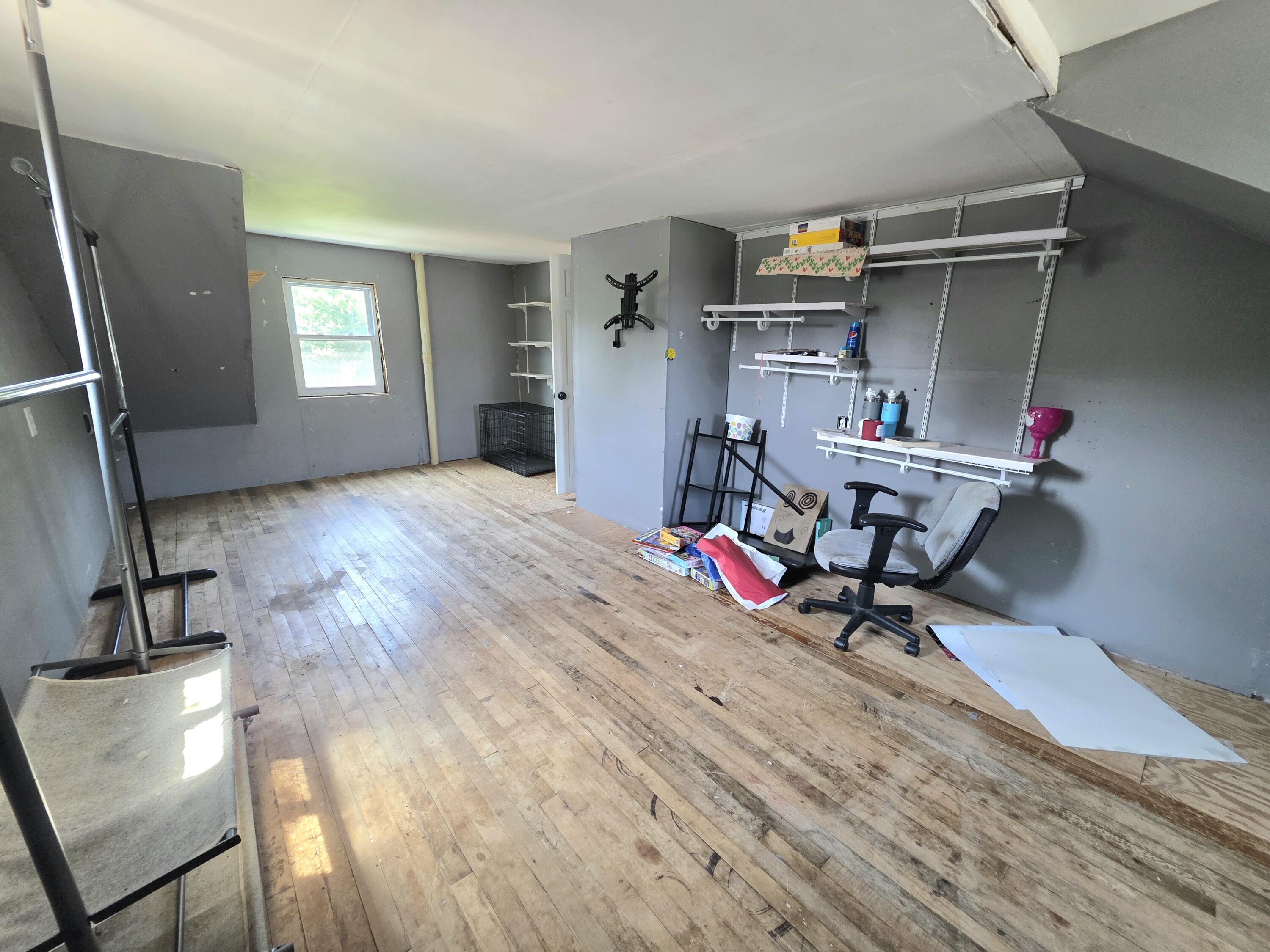 340-344 Thorsen Road Property Photo 28