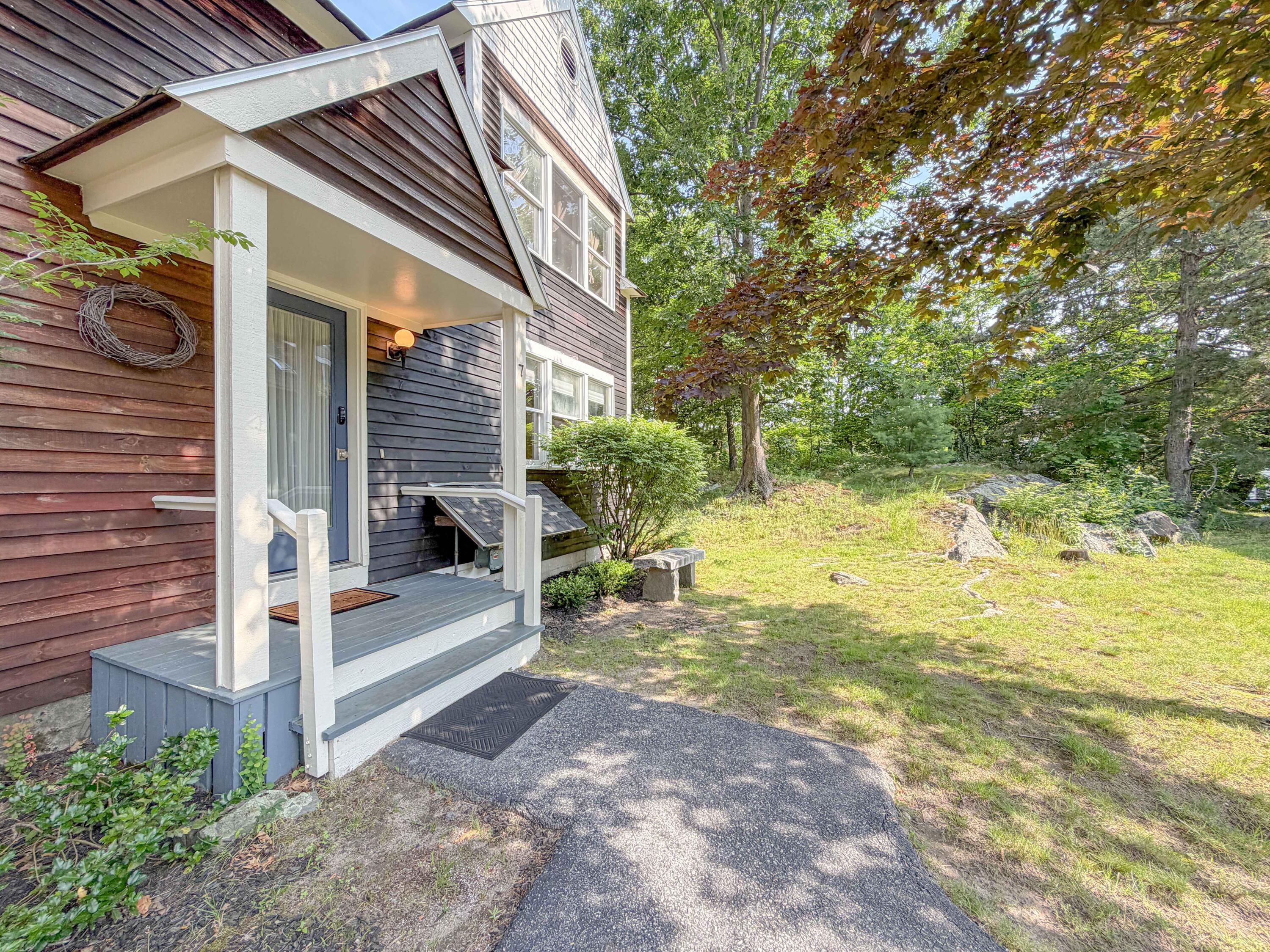 401 Brighton Avenue 7 Property Photo 2