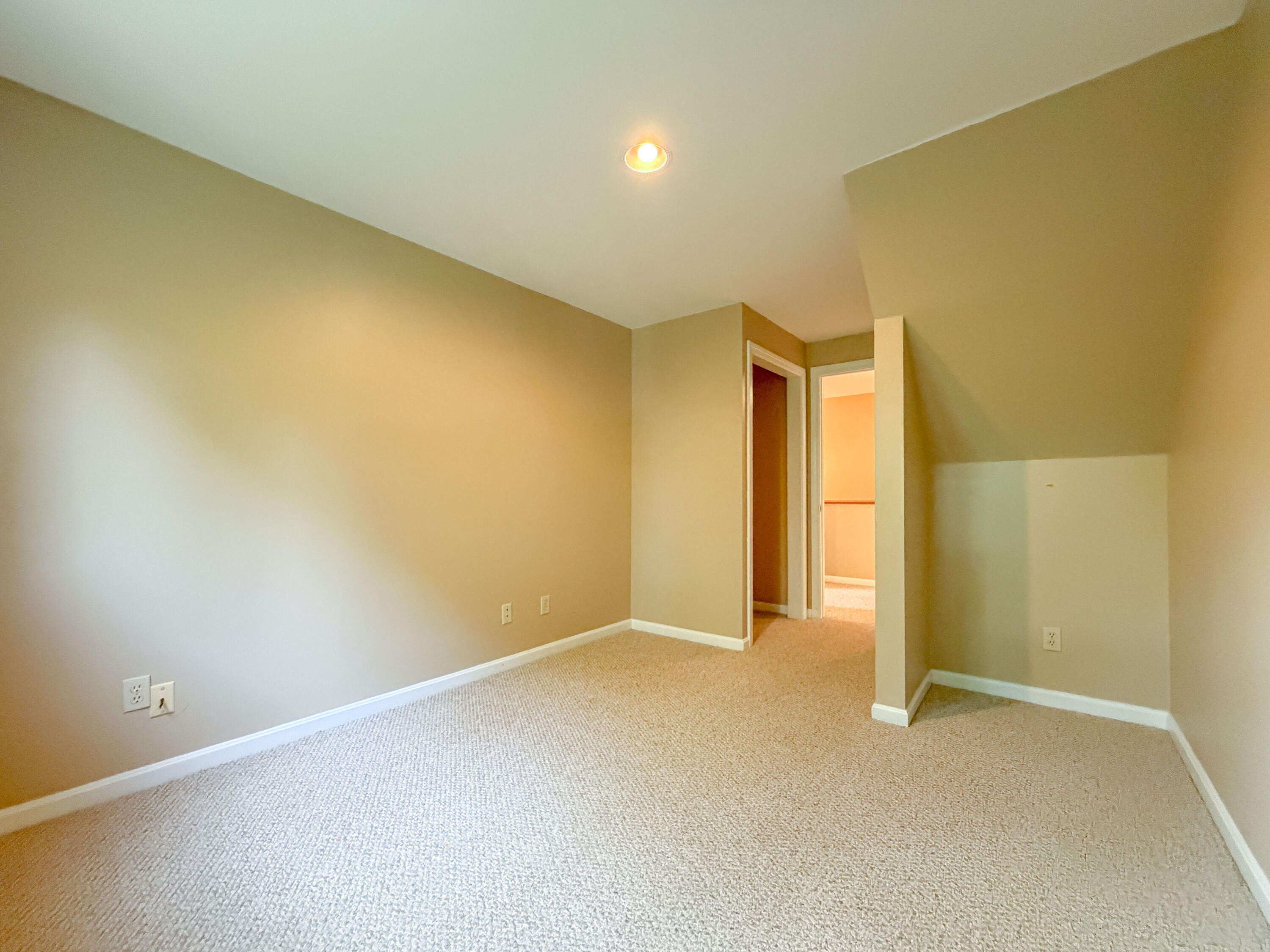 401 Brighton Avenue 7 Property Photo 59