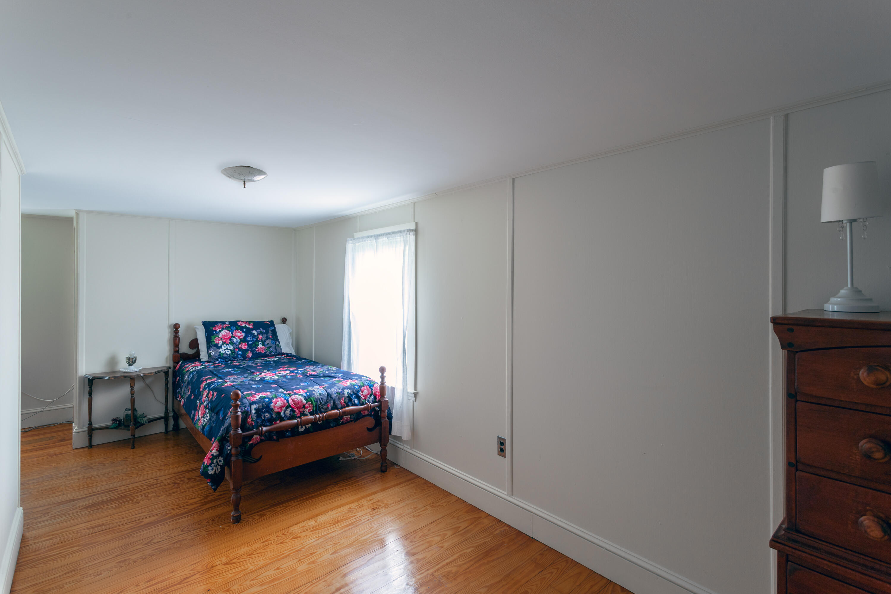 1052 Kings Highway Property Photo 28