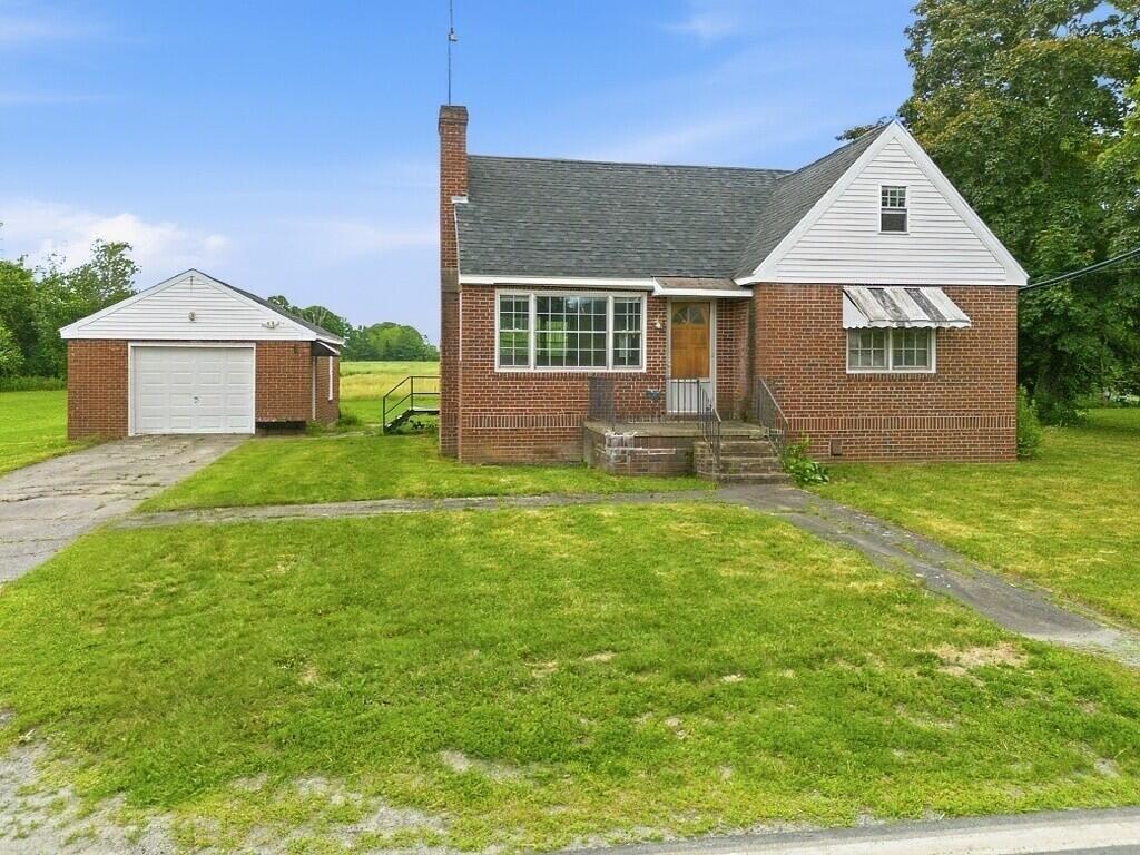 67 River Road Property Photo 1