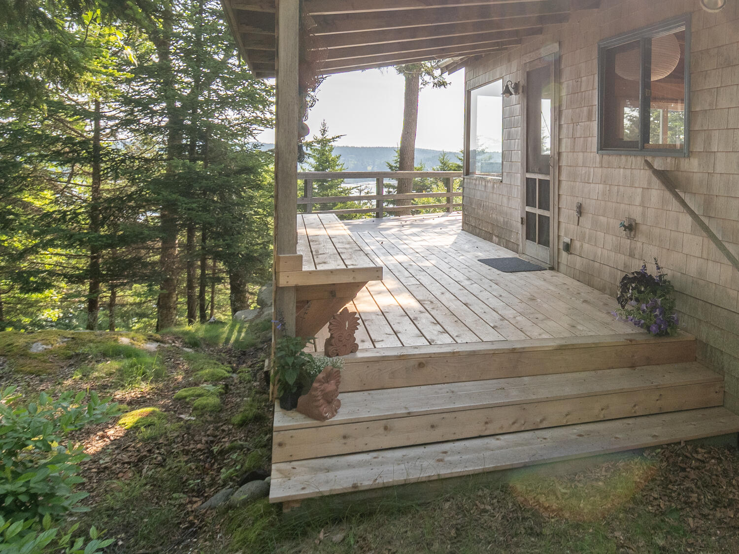 313 Harbor Road Property Photo 4