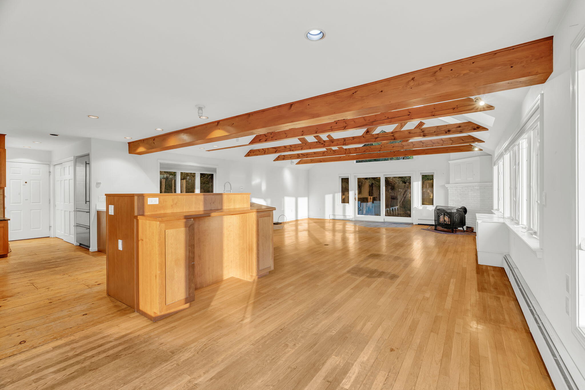 998 Overlock Hill Road Property Photo 14