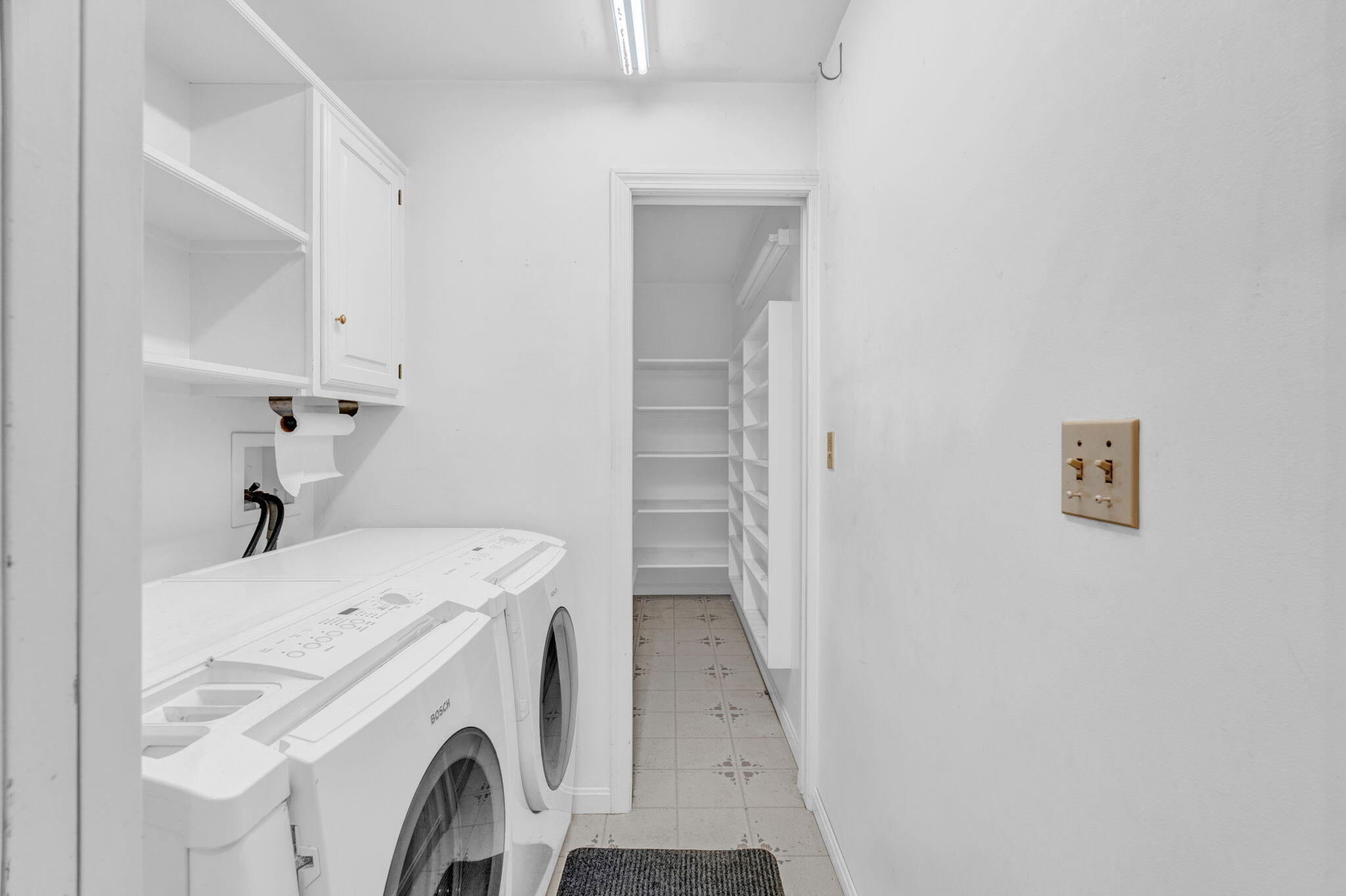 998 Overlock Hill Road Property Photo 23