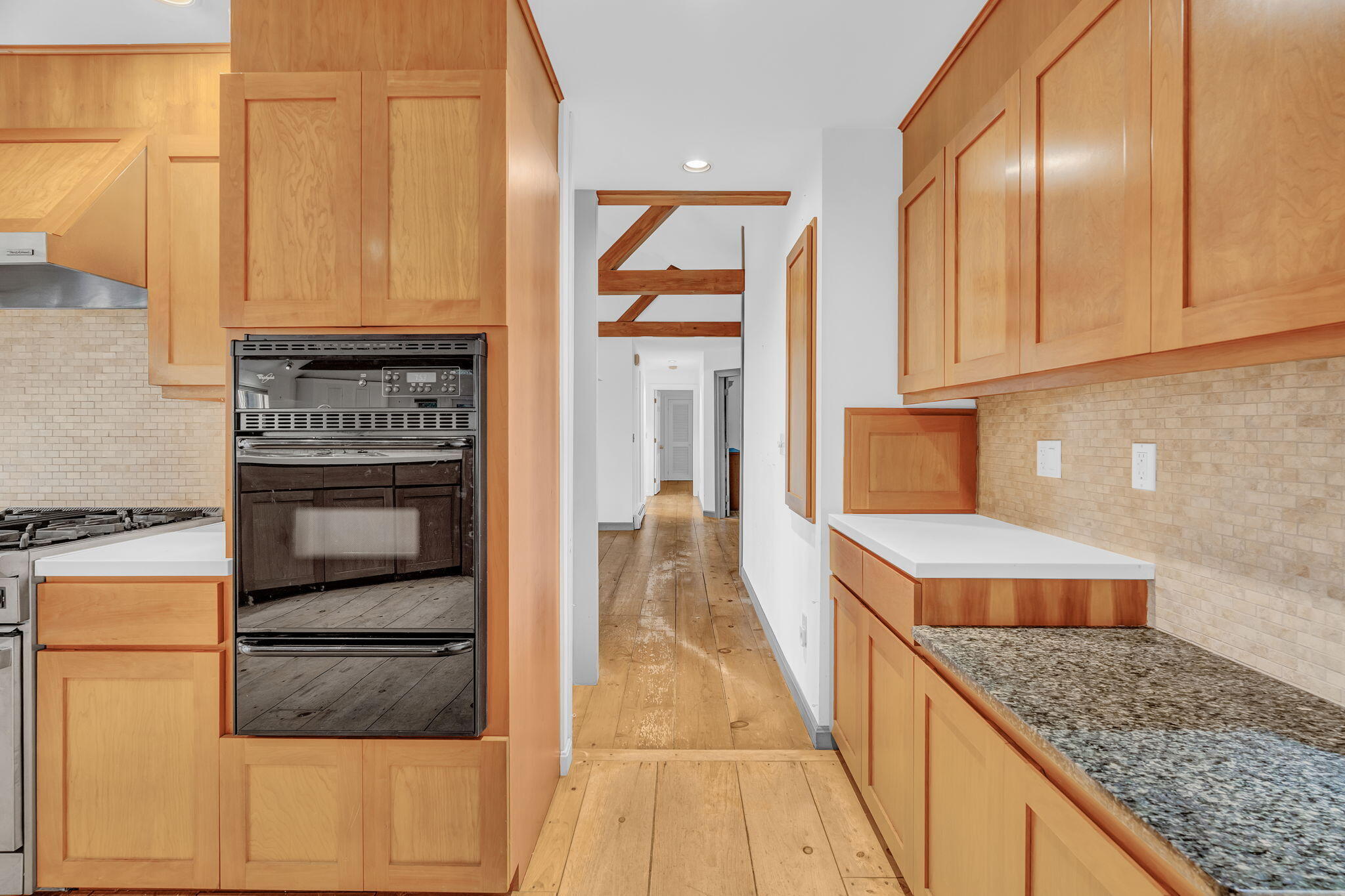 998 Overlock Hill Road Property Photo 24