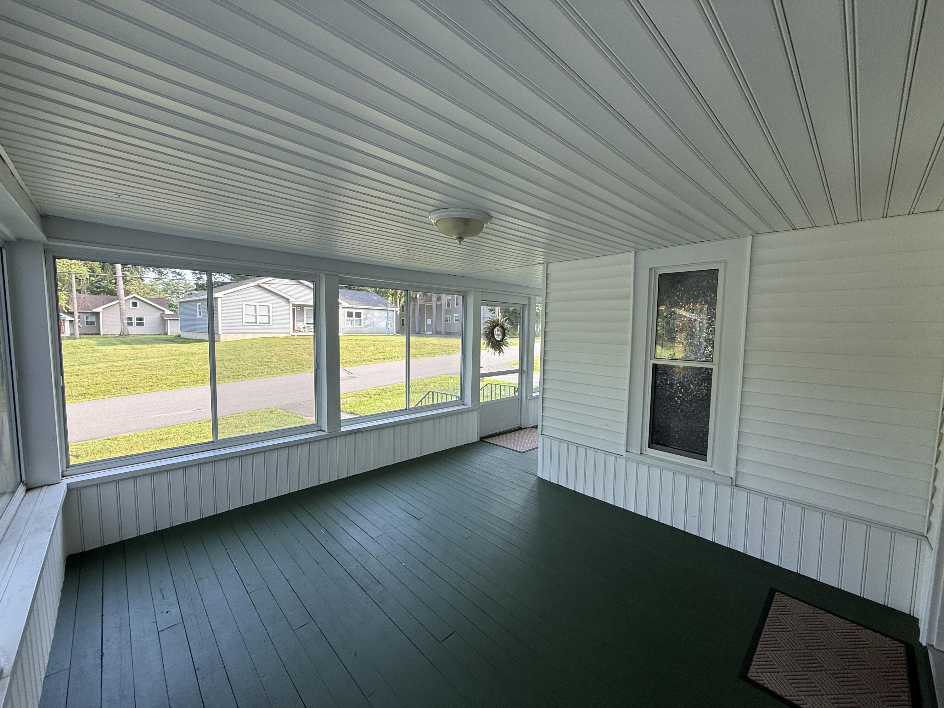 124 Lake Avenue Property Photo 4