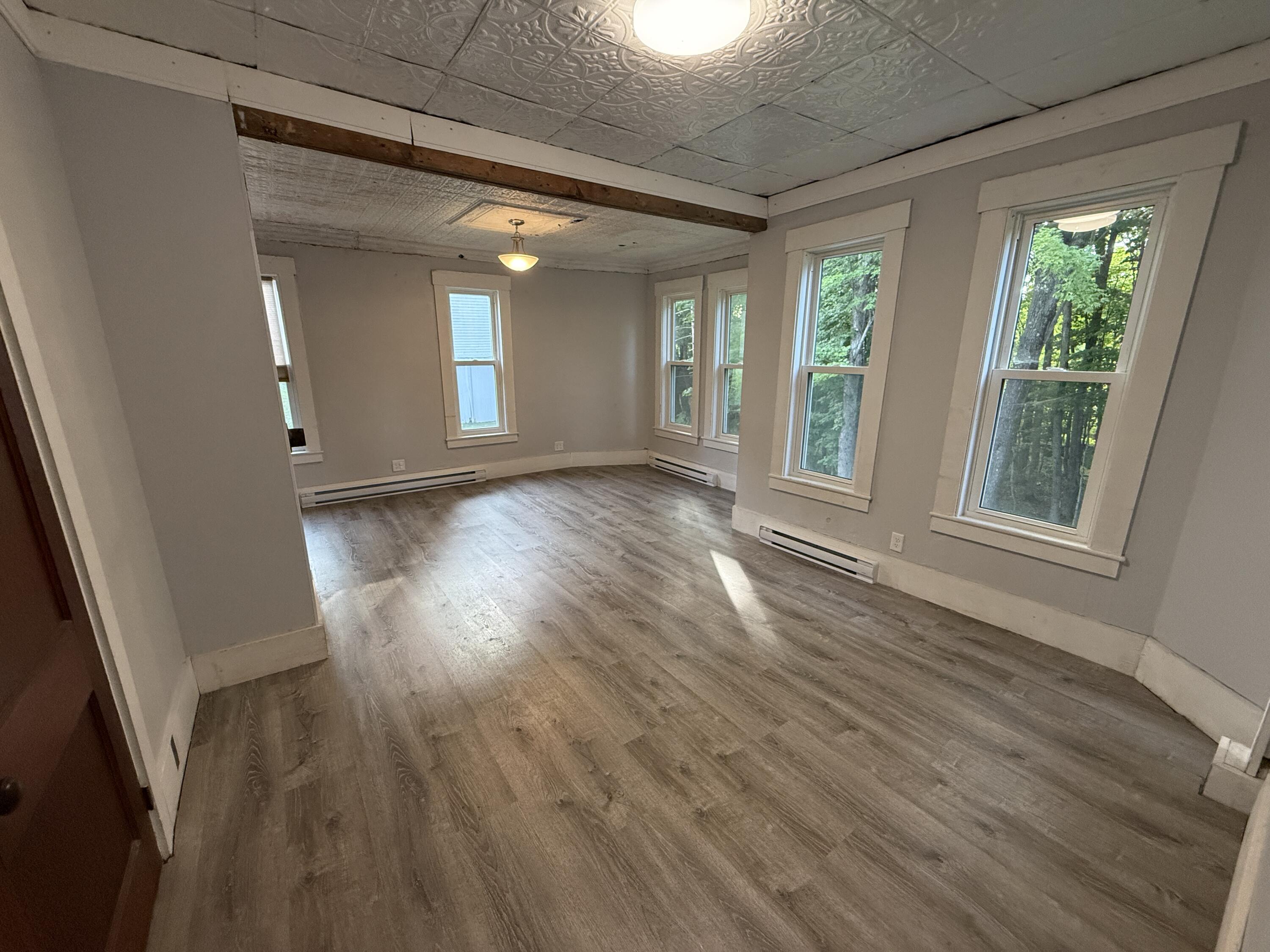 124 Lake Avenue Property Photo 6