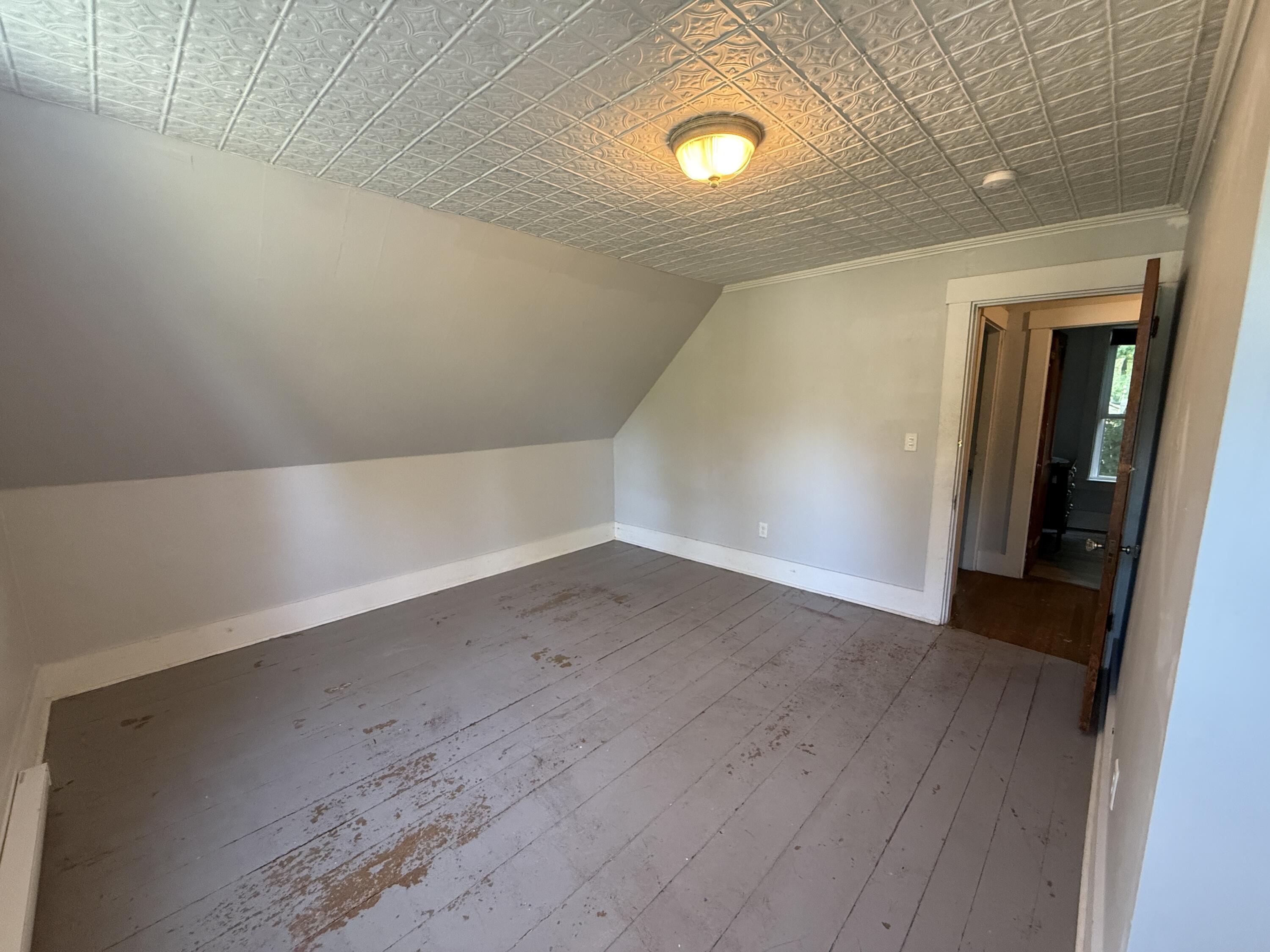 124 Lake Avenue Property Photo 20