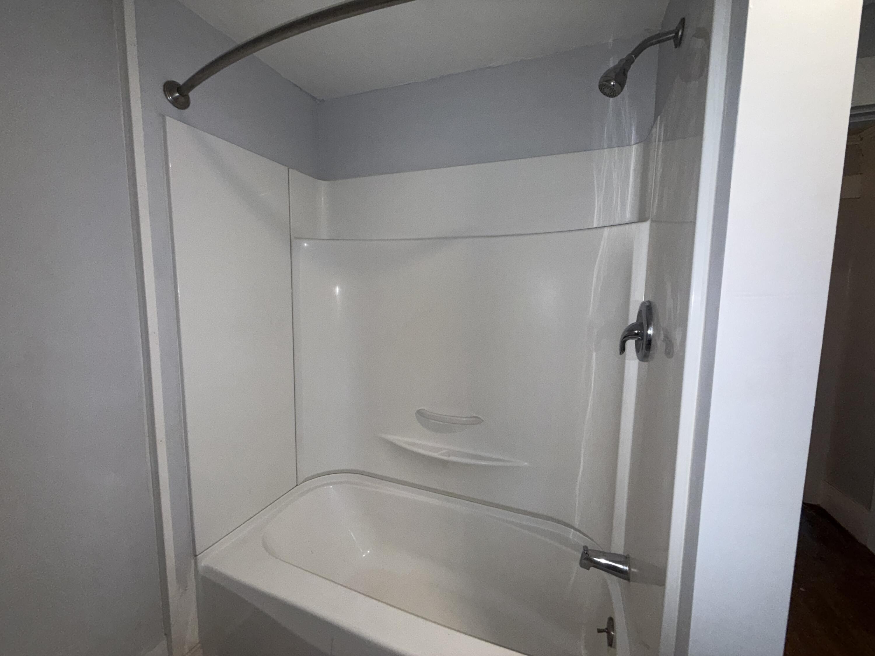 124 Lake Avenue Property Photo 22
