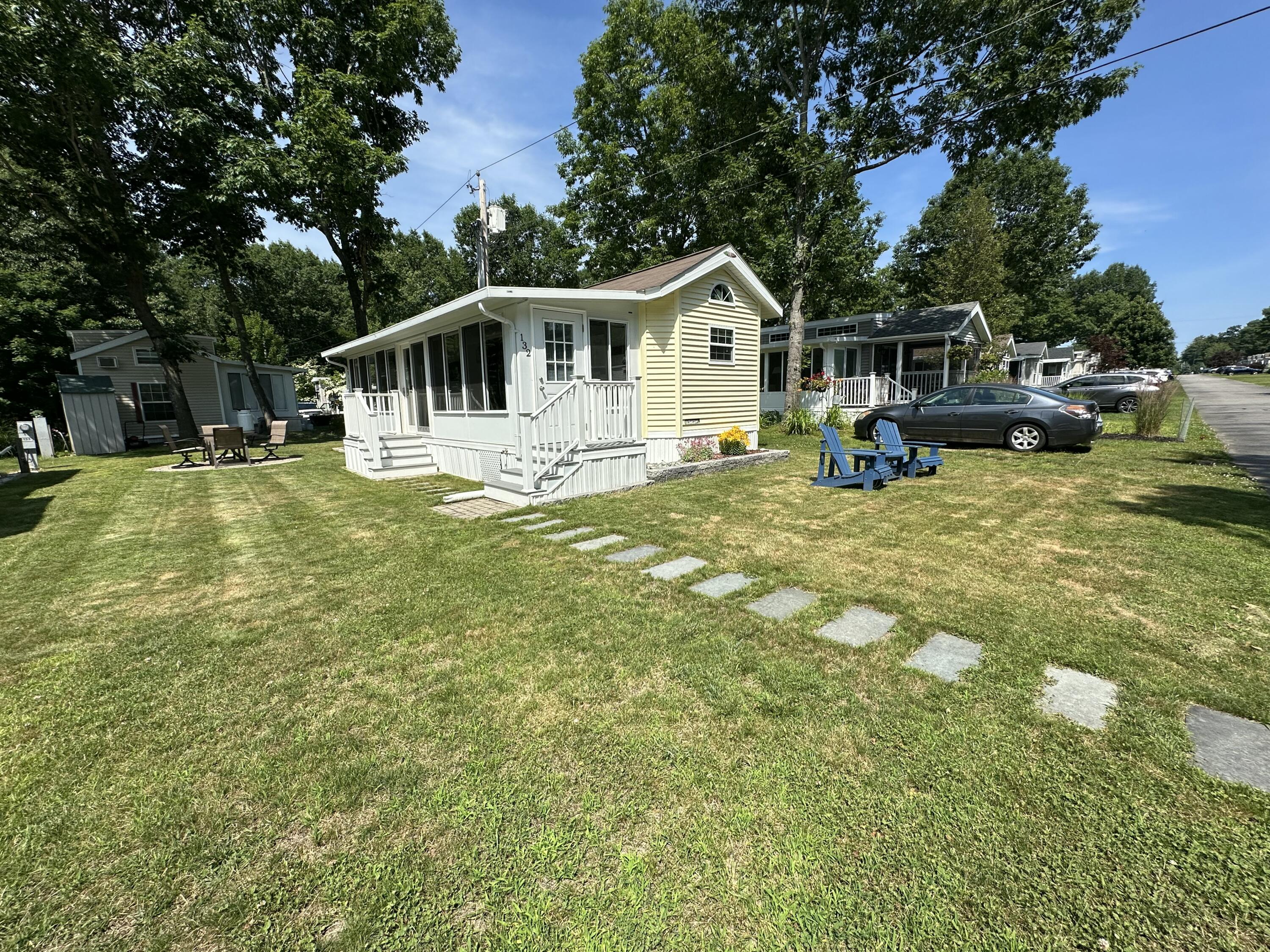 23 College Drive 132 Property Photo 1