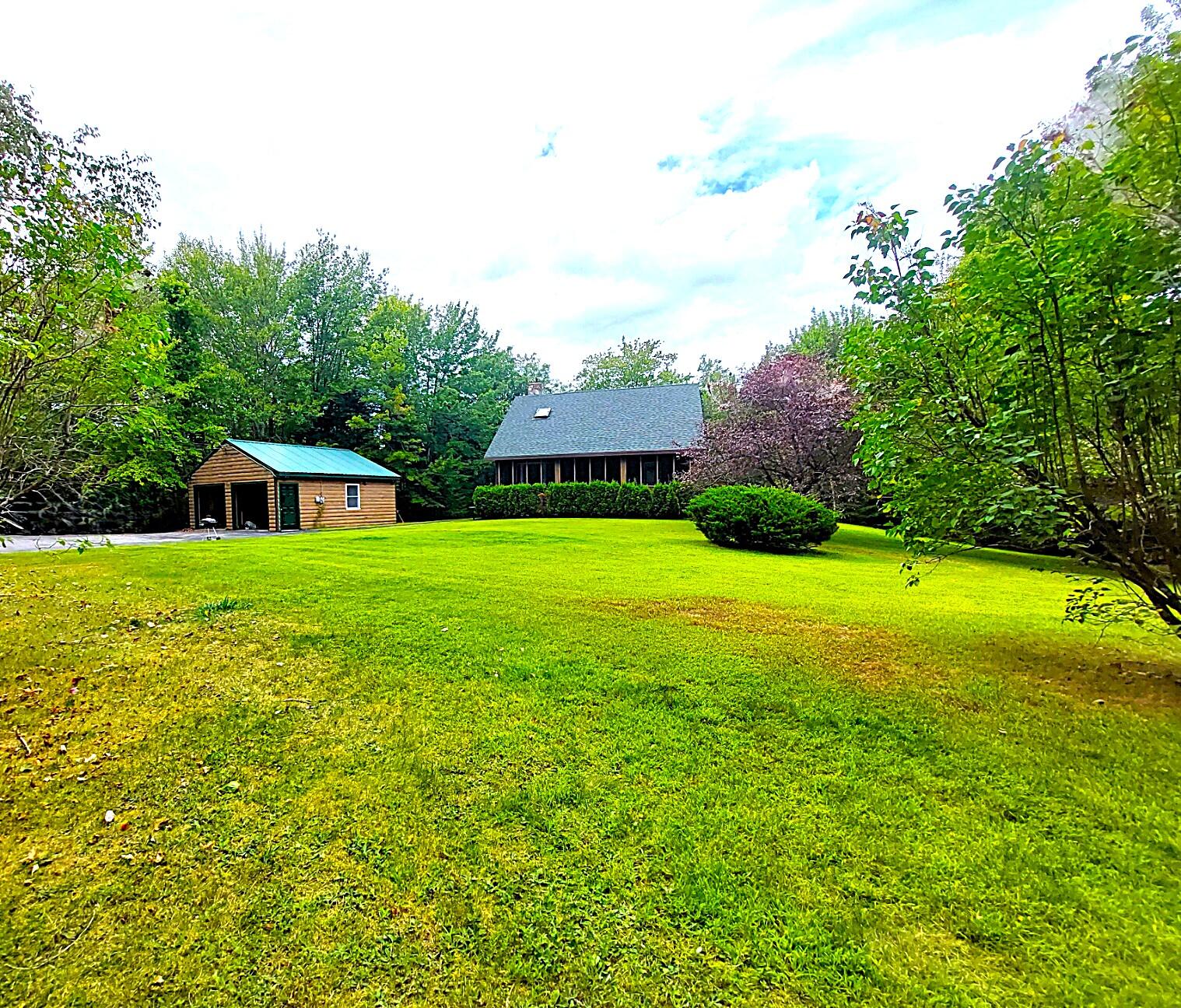 372 Forest Avenue Property Photo 5