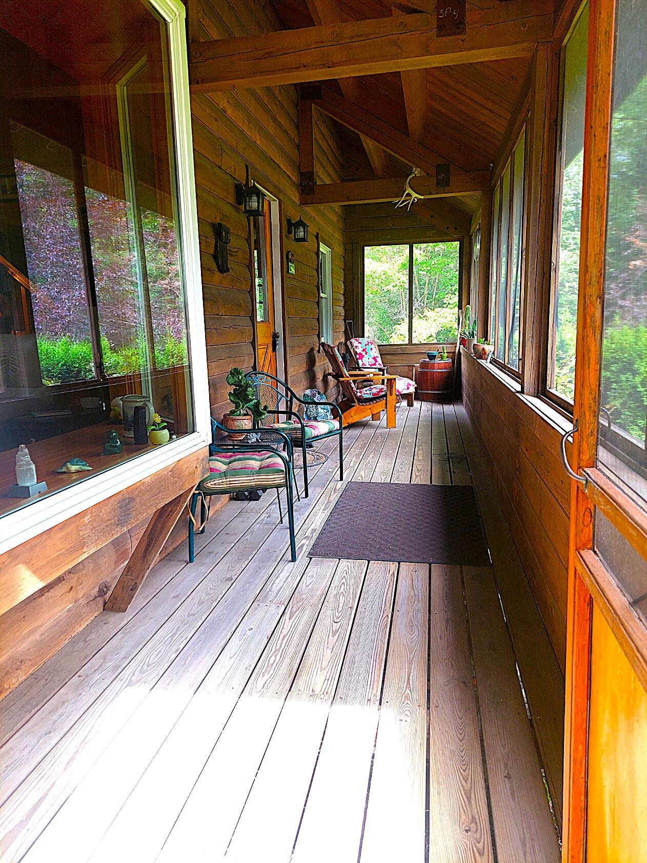 372 Forest Avenue Property Photo 17