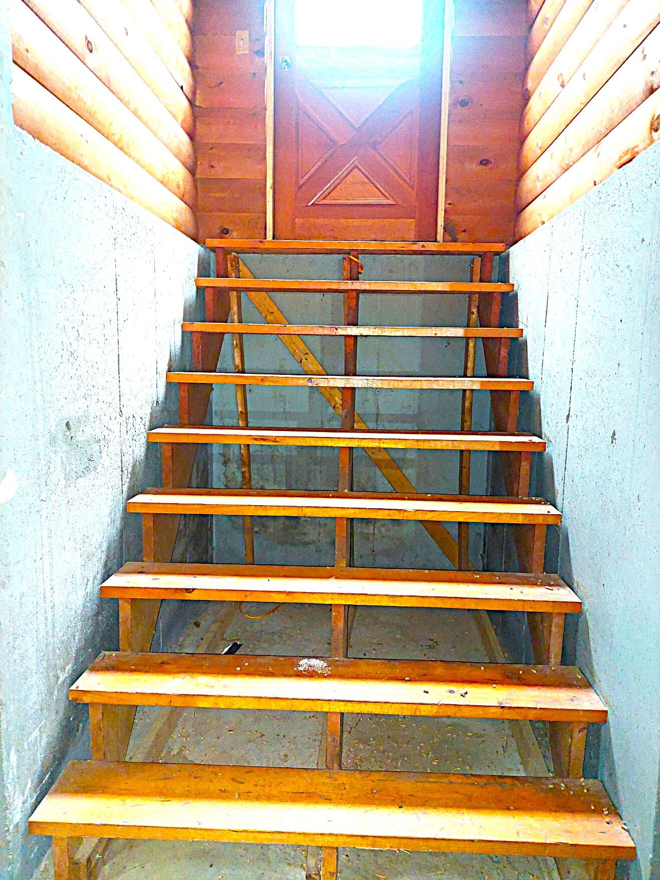 372 Forest Avenue Property Photo 32