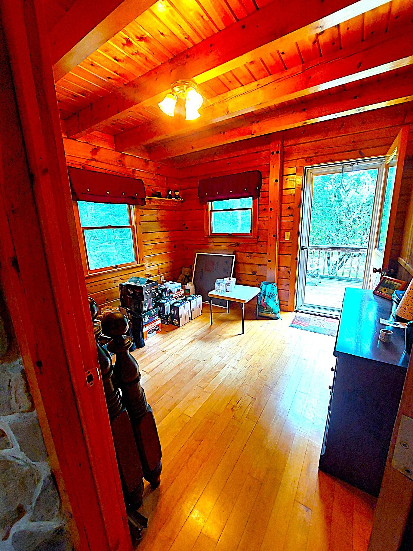 372 Forest Avenue Property Photo 34