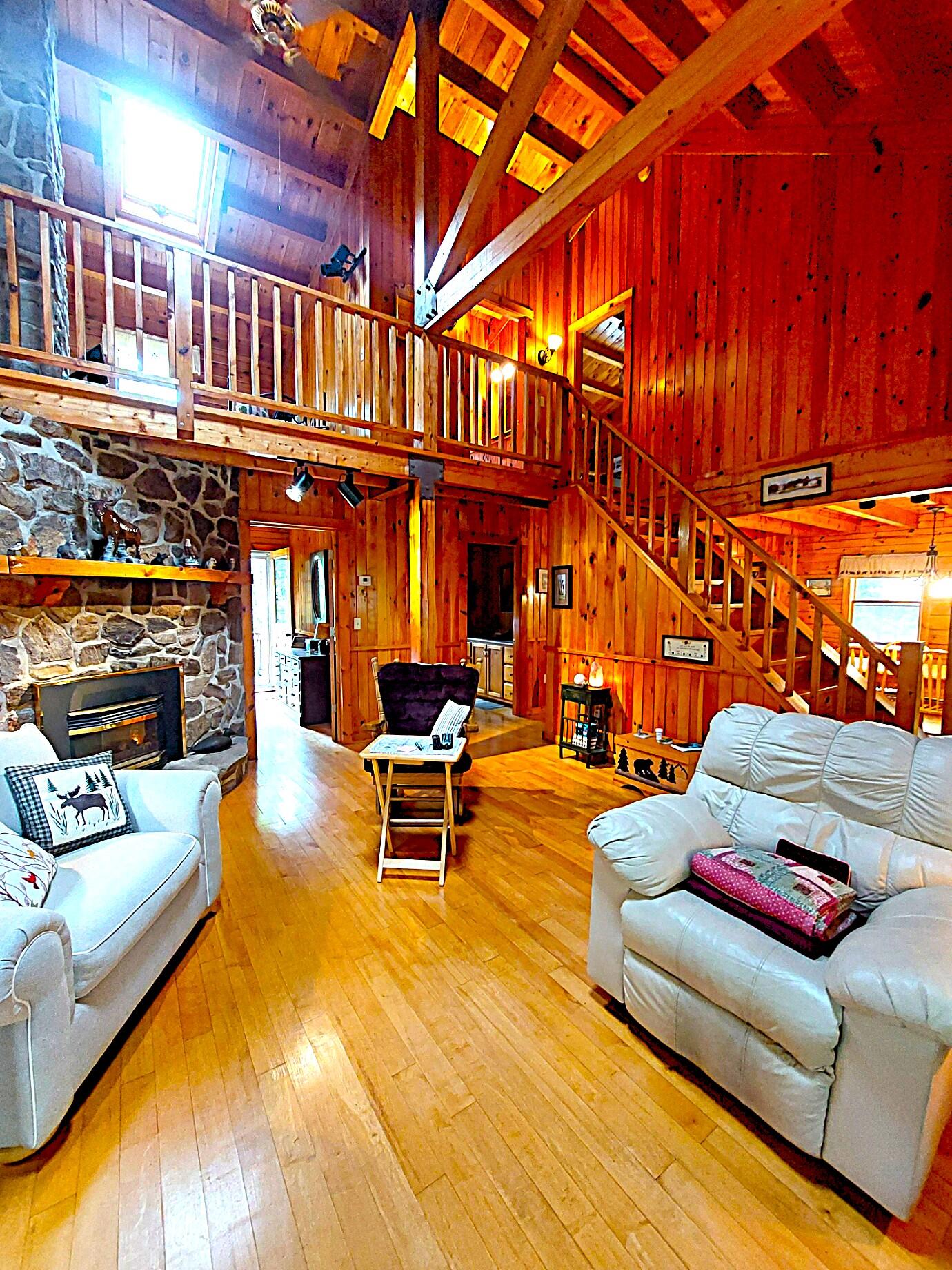 372 Forest Avenue Property Photo 40