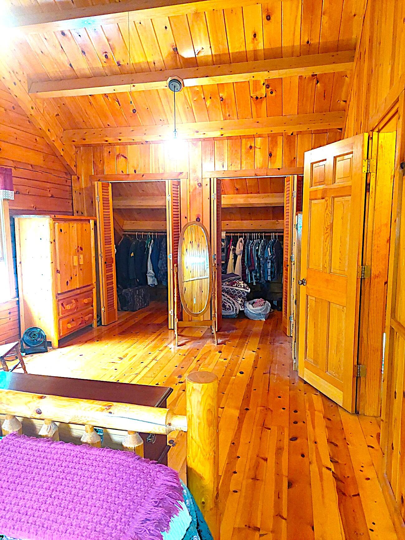 372 Forest Avenue Property Photo 44