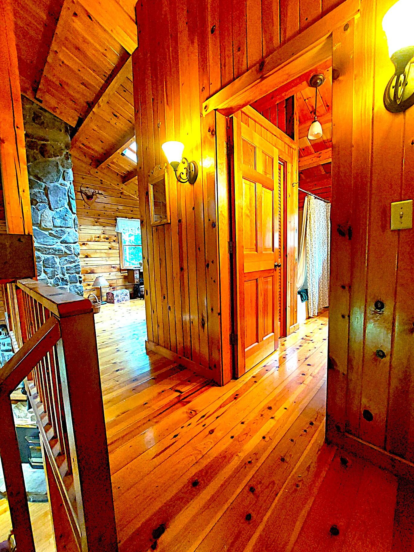 372 Forest Avenue Property Photo 46