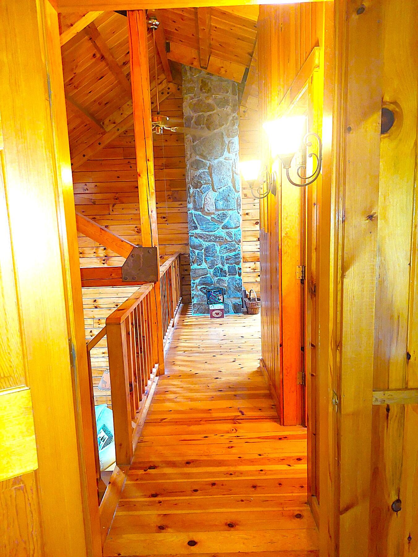 372 Forest Avenue Property Photo 49