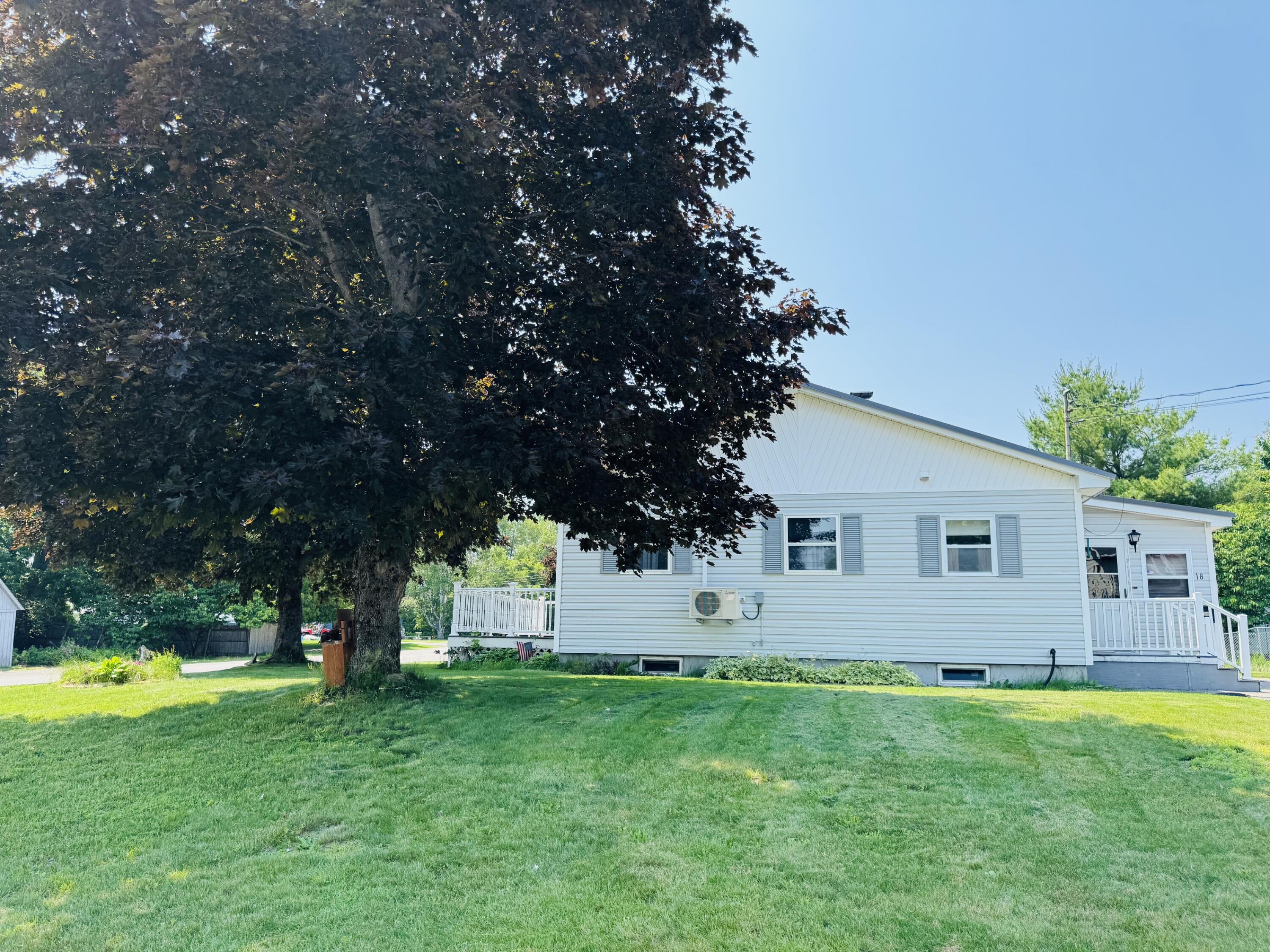 18 Western Avenue Property Photo 2