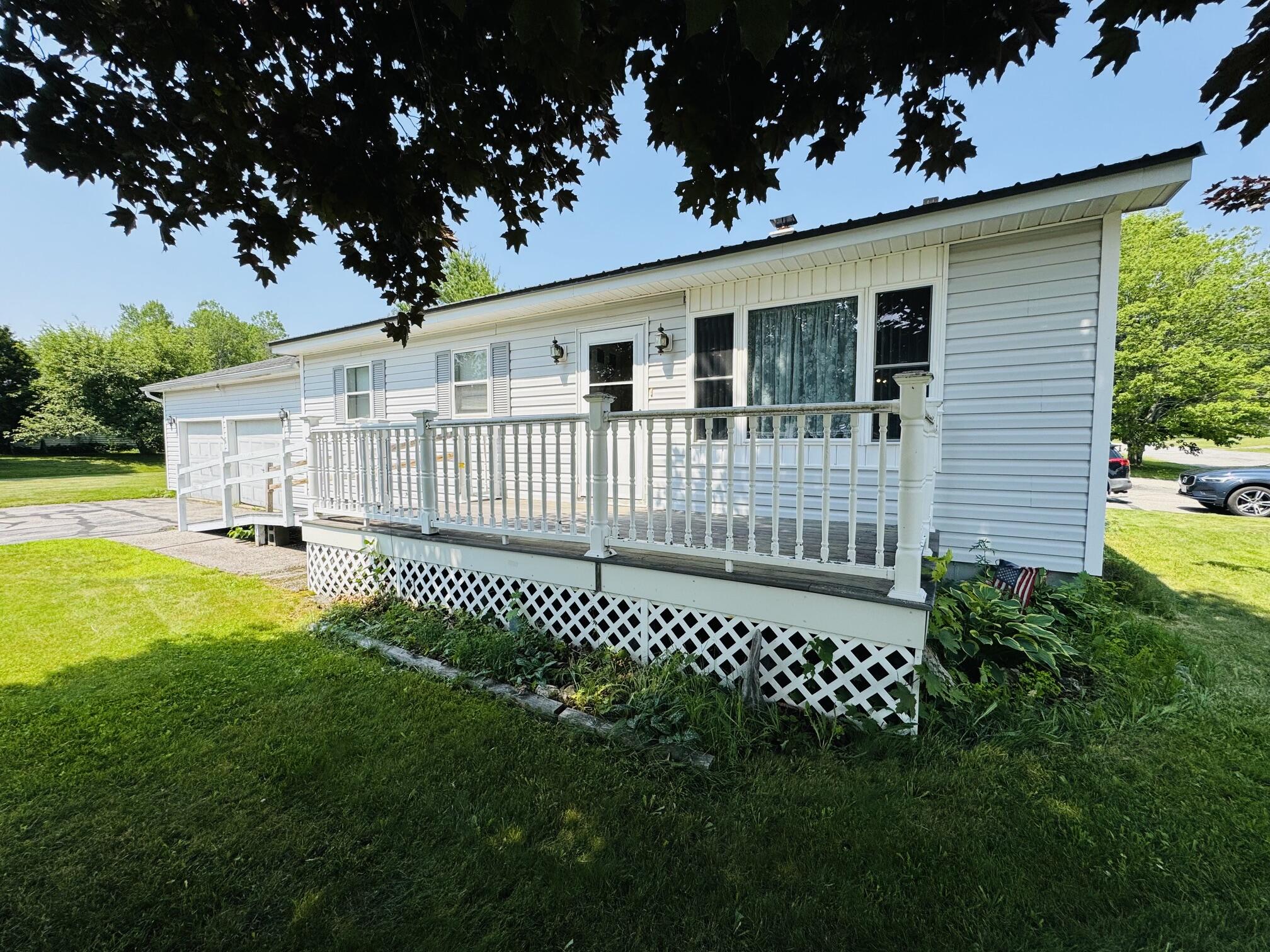 18 Western Avenue Property Photo 3
