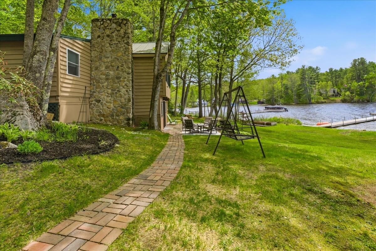 5 Cliff Lane Property Photo 4