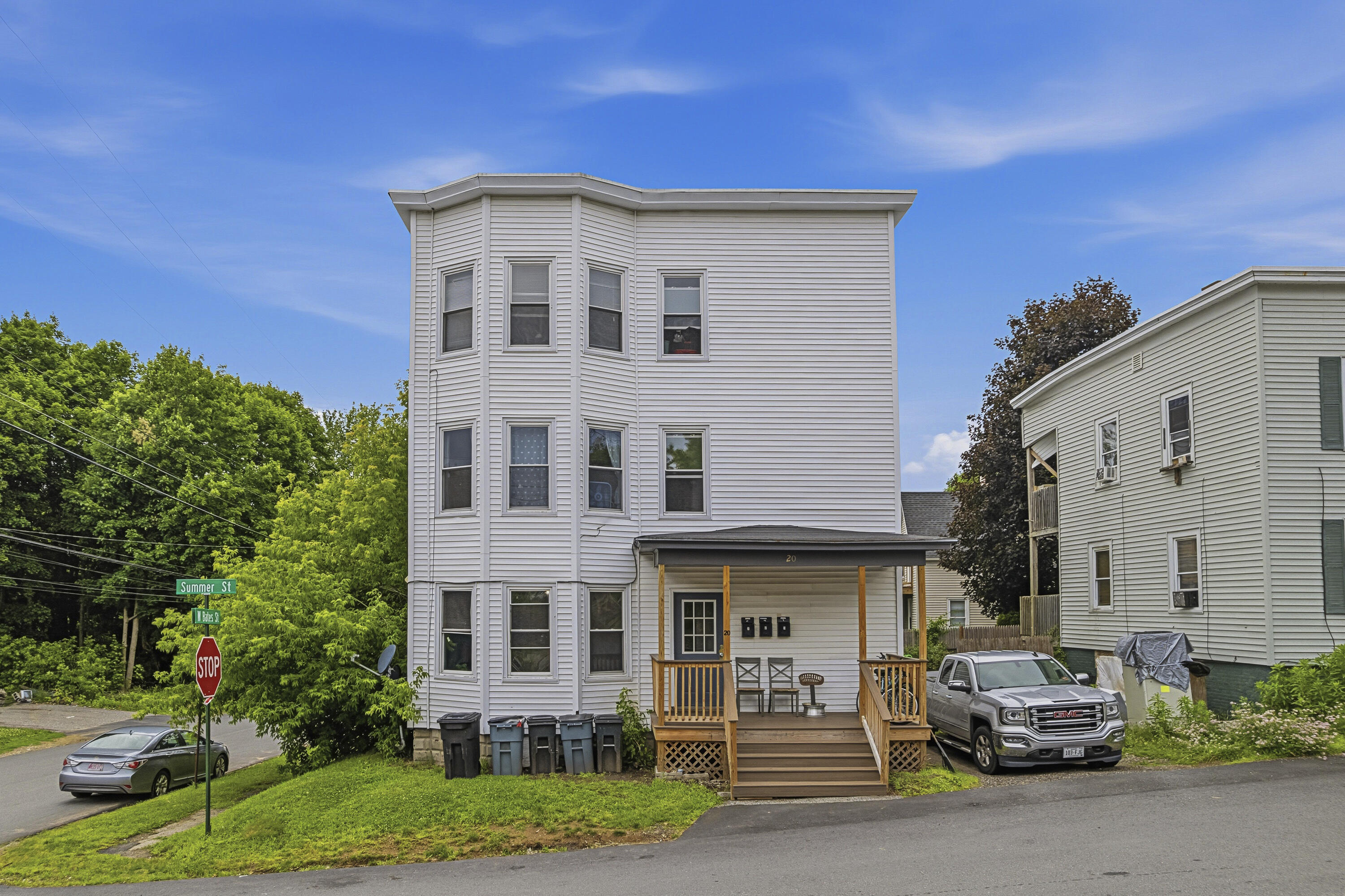 20 Summer Street Property Photo 1