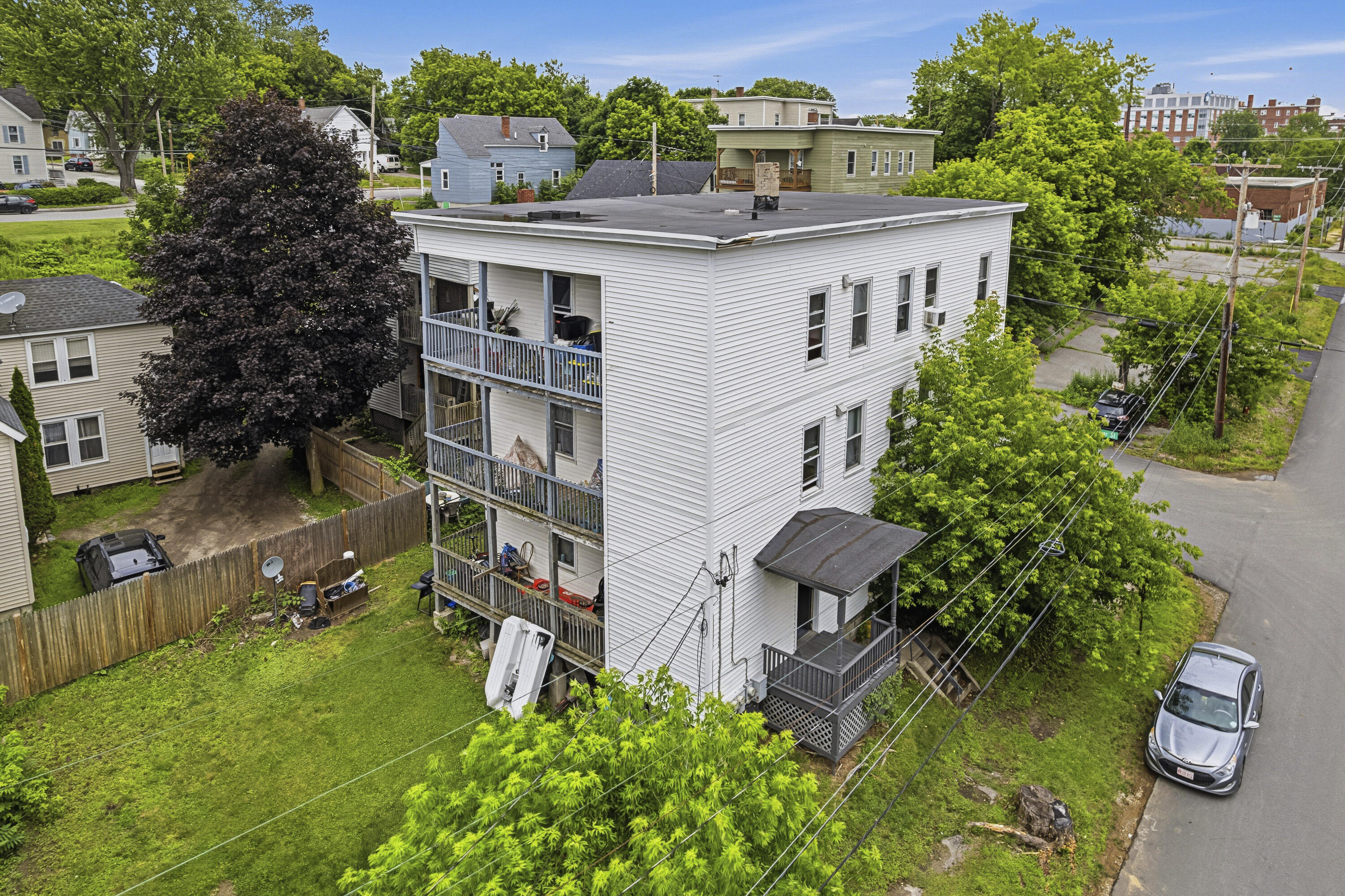 20 Summer Street Property Photo 5