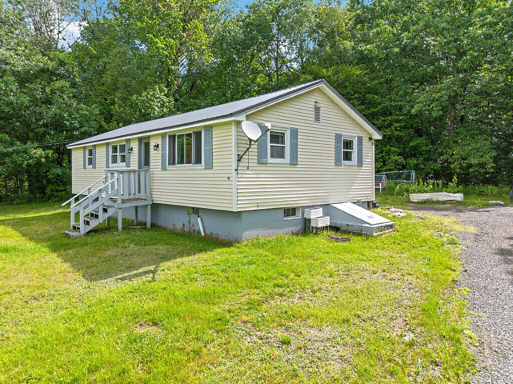160 Livermore Falls Road Property Photo 6
