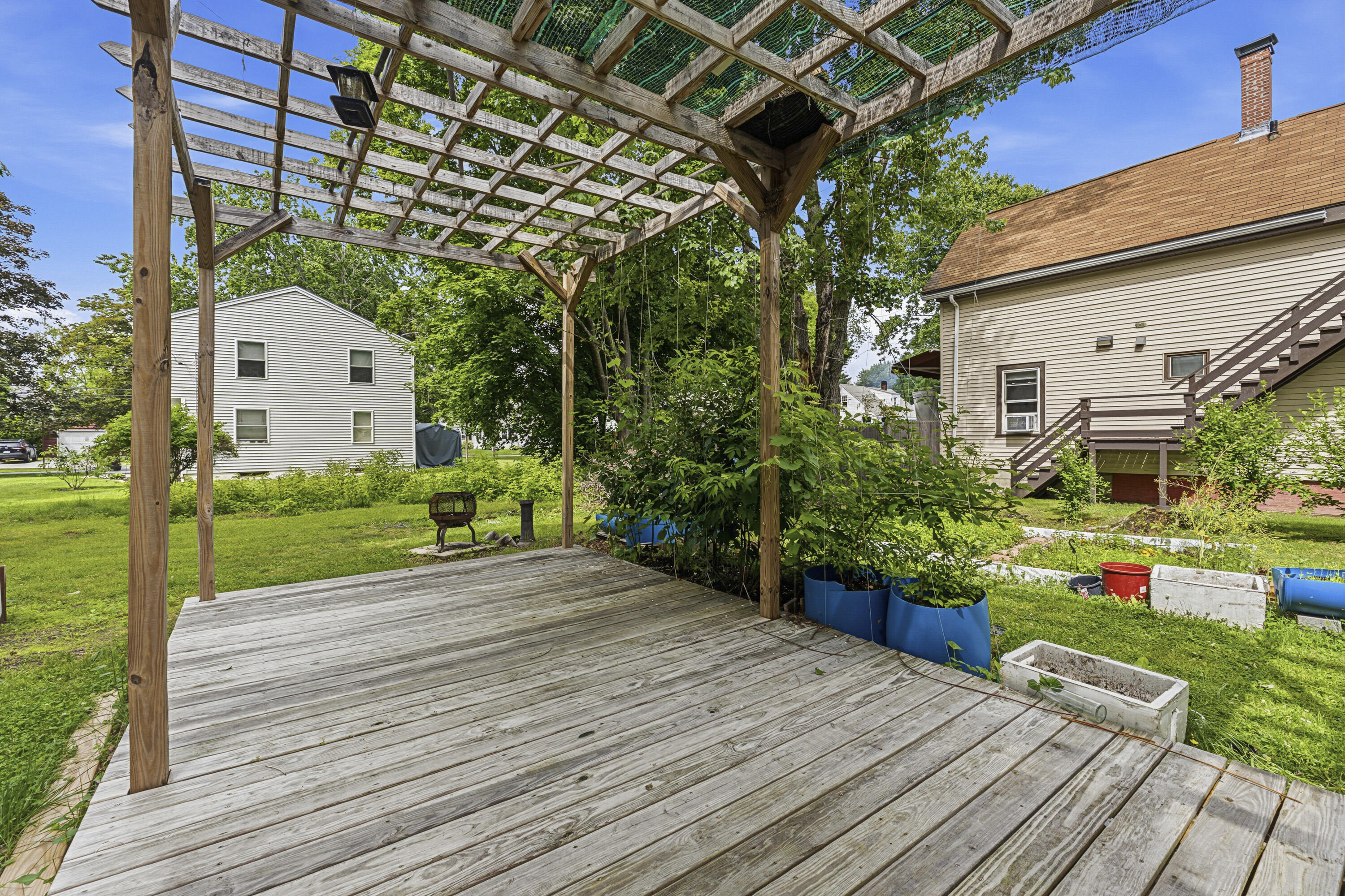 35 Union Street Property Photo 24