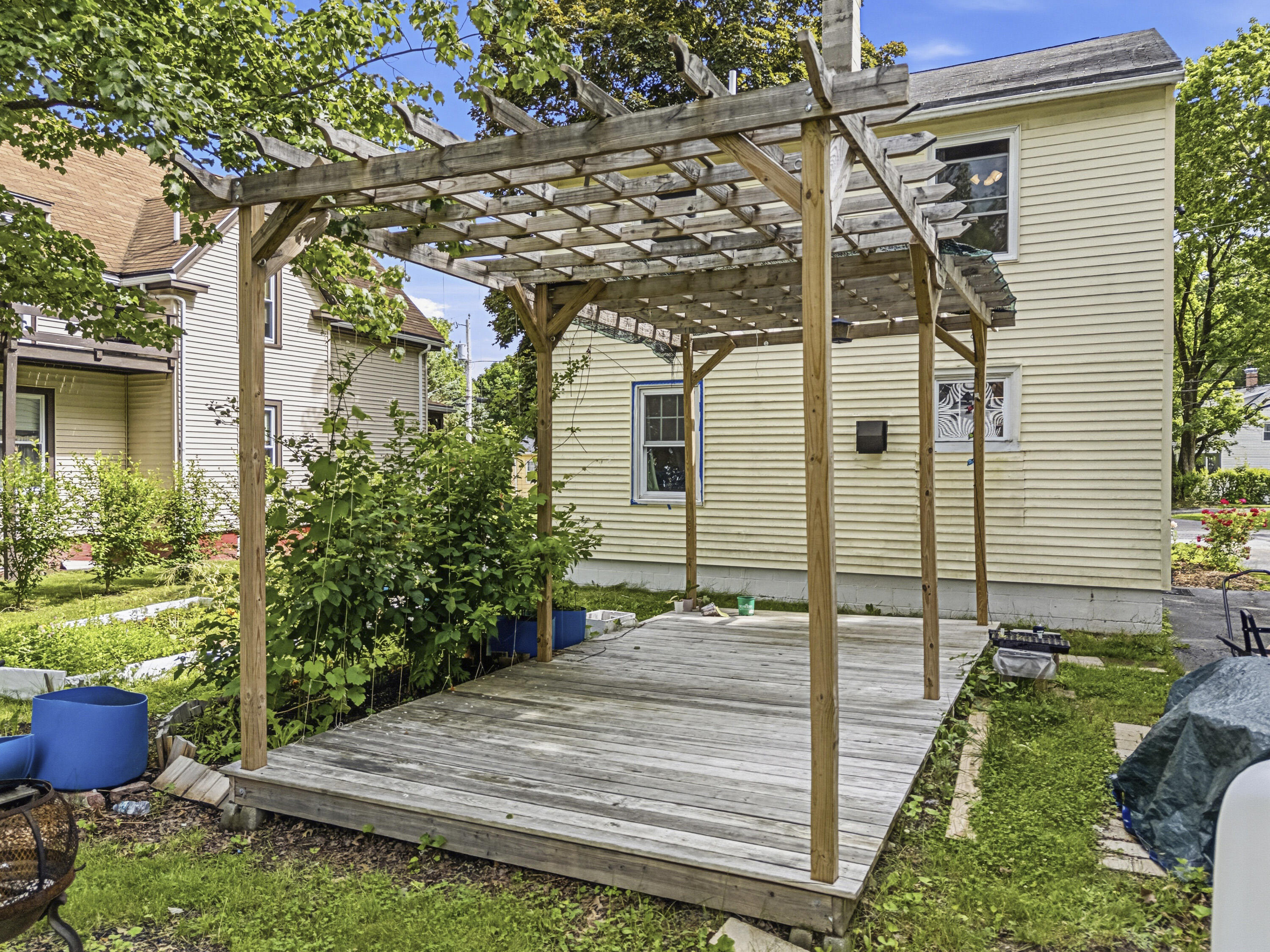 35 Union Street Property Photo 25
