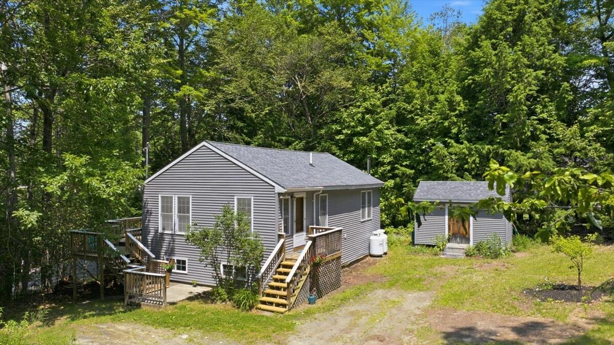 37 Beechwood Drive Property Photo 3