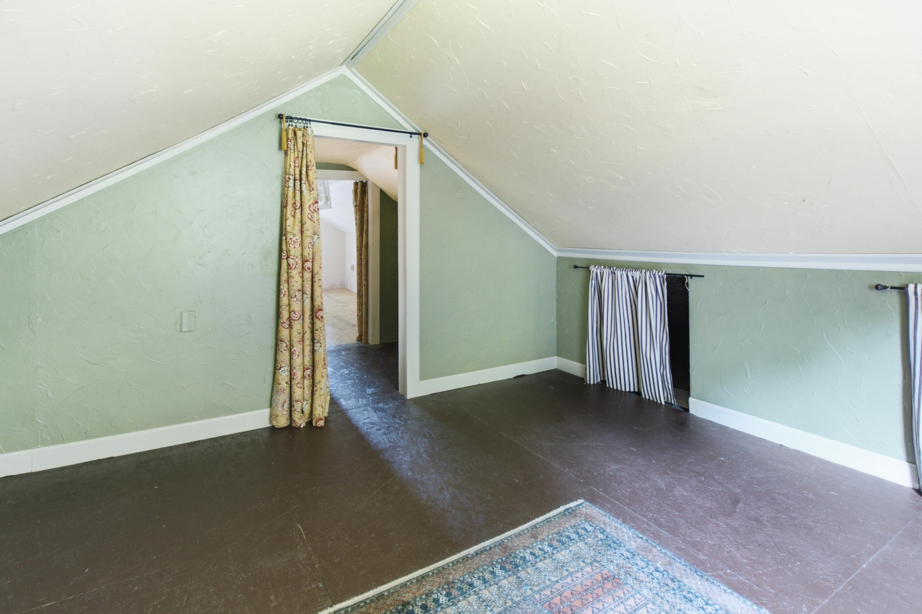 98 Waters Hill Road Property Photo 27