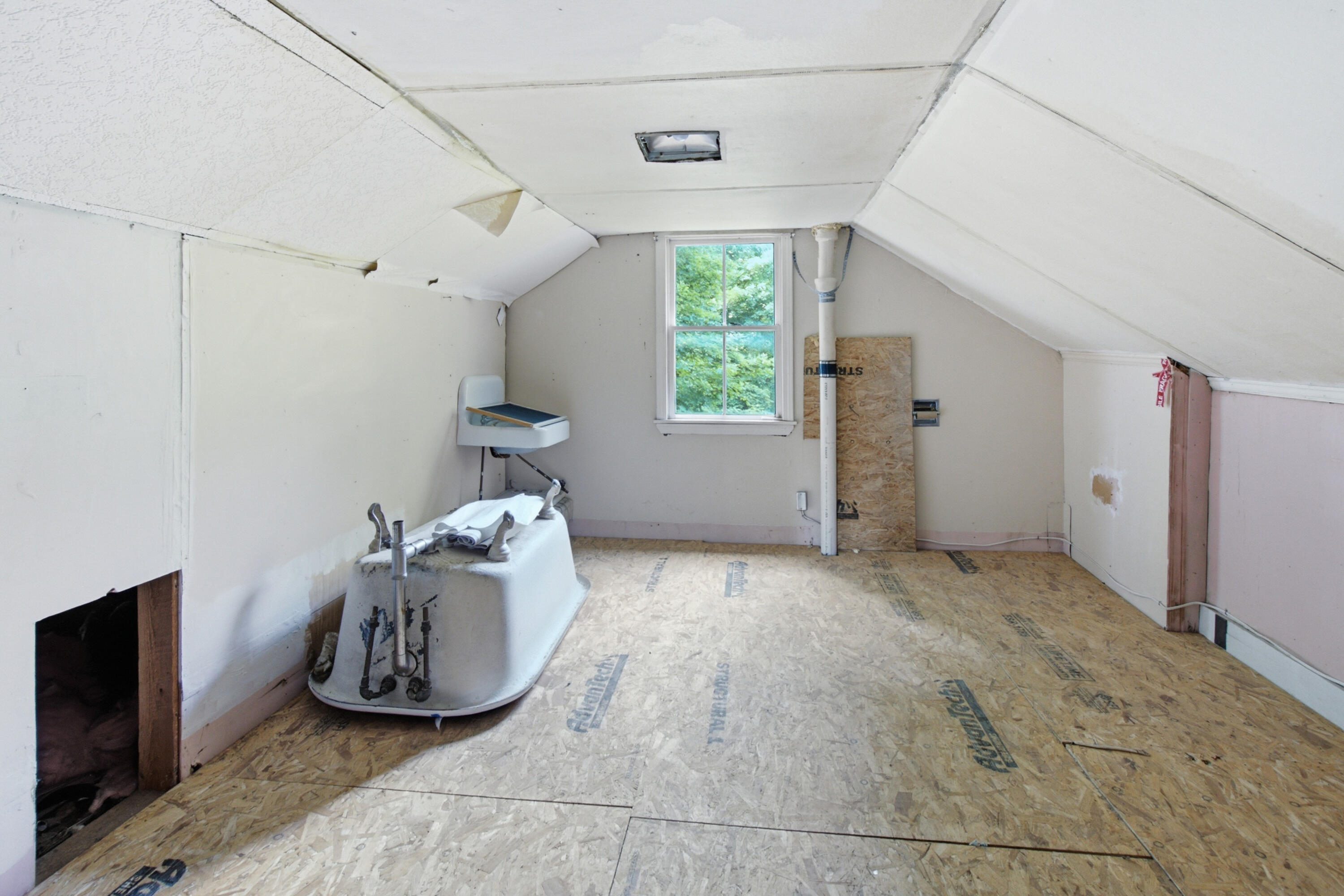98 Waters Hill Road Property Photo 28