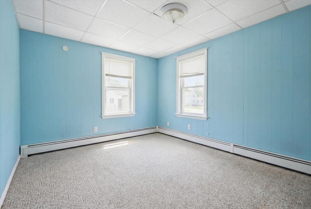 28 Eaton Street Property Photo 31