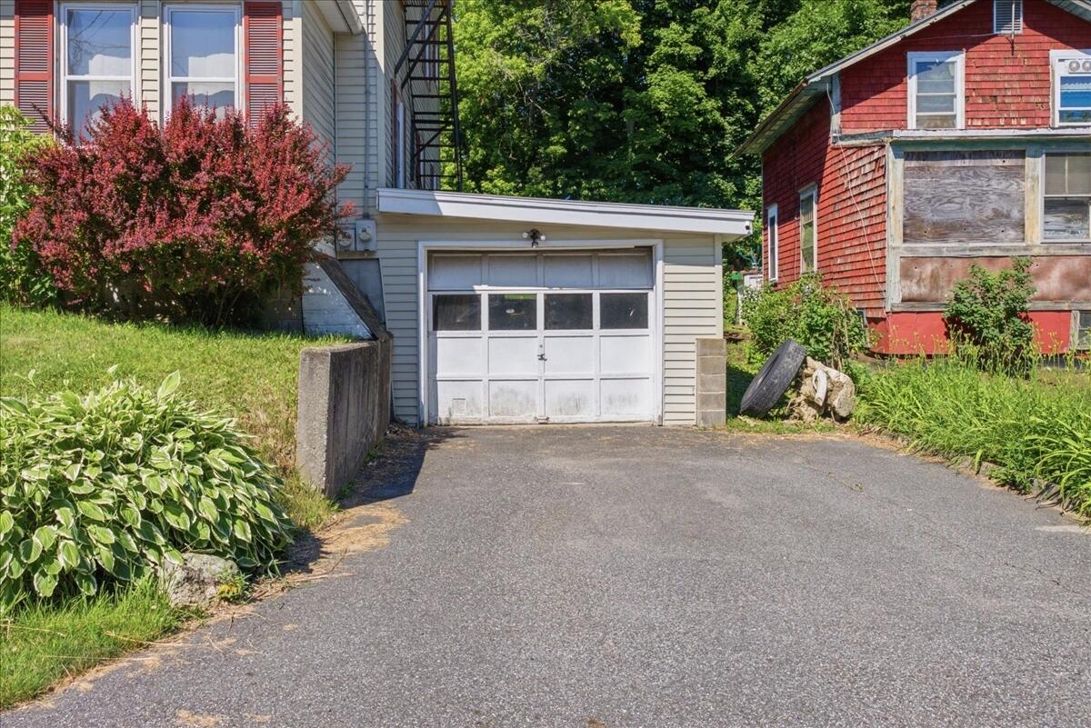 28 Eaton Street Property Photo 45