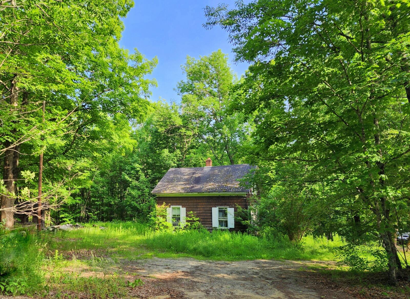 17 Center Hill Road Property Photo 1