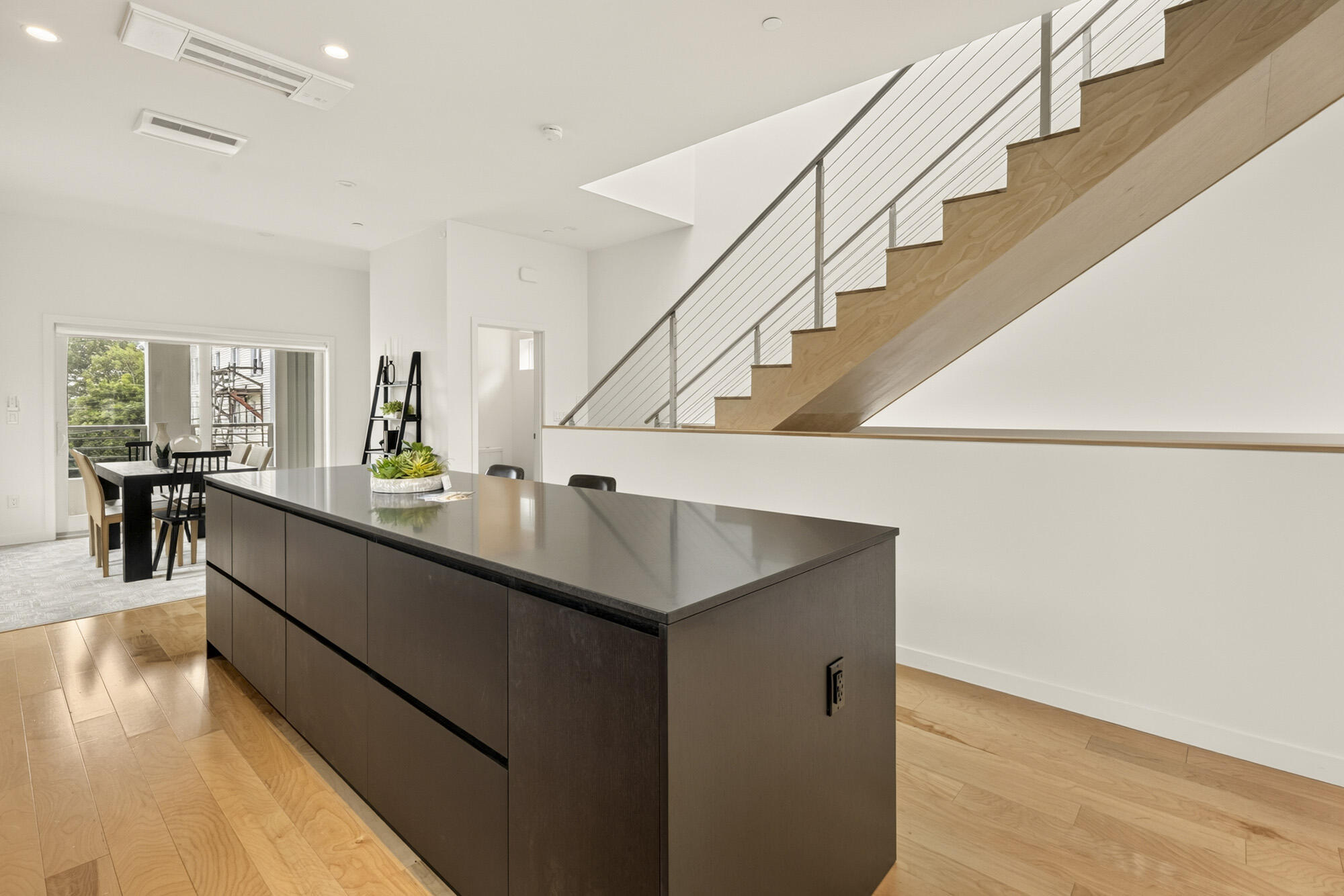 5 Salem Street Property Photo 3