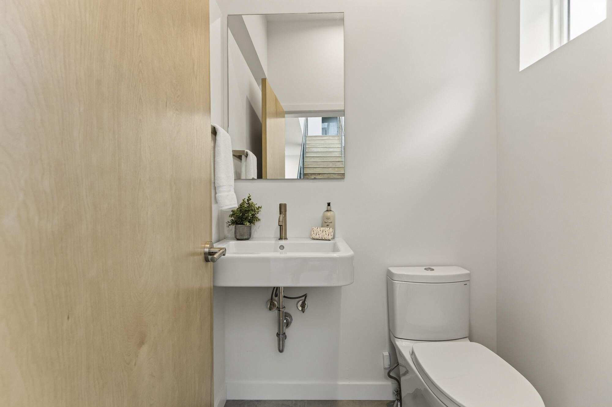 5 Salem Street Property Photo 8
