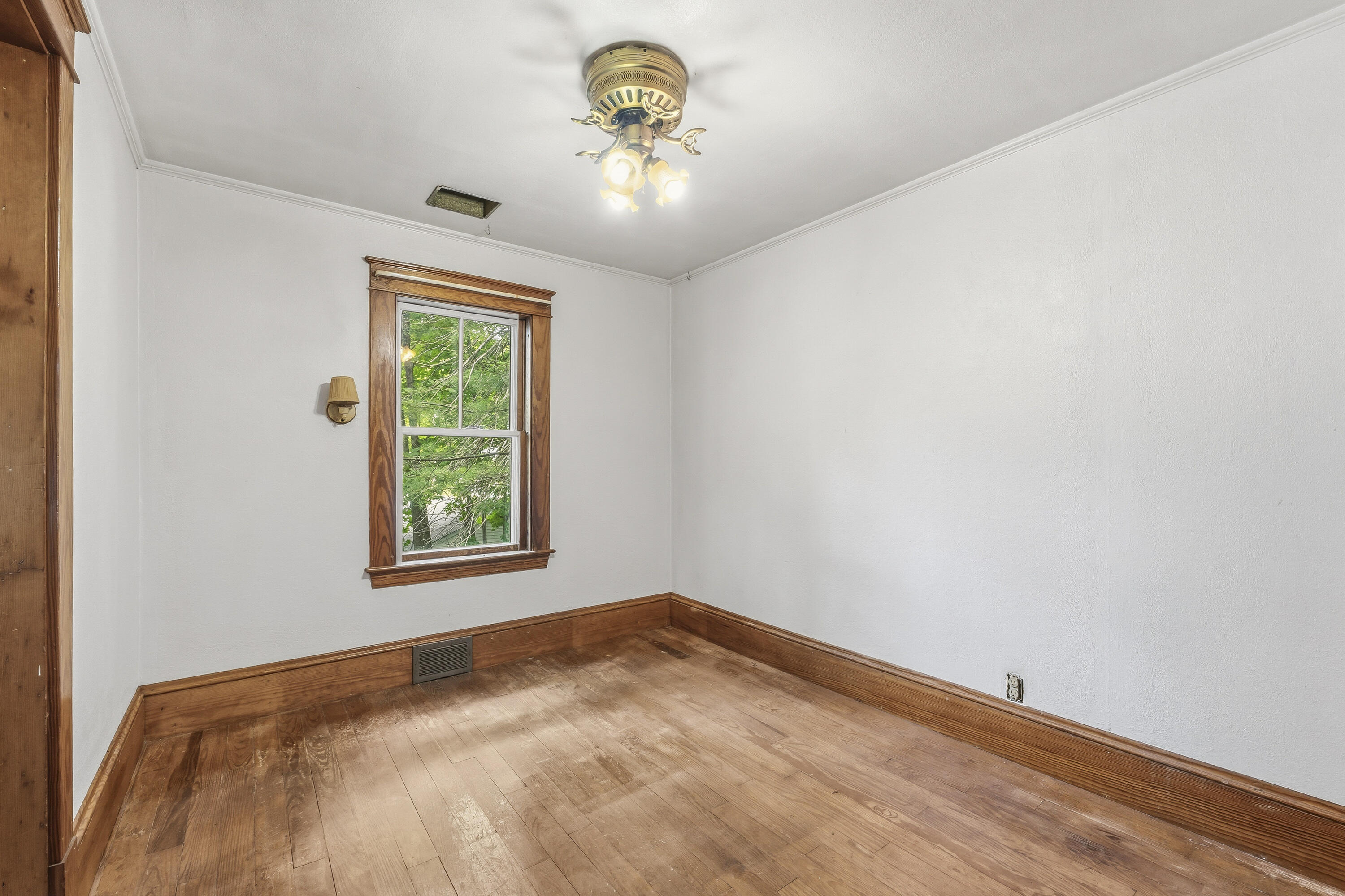 4 Florence Street Place Property Photo 22