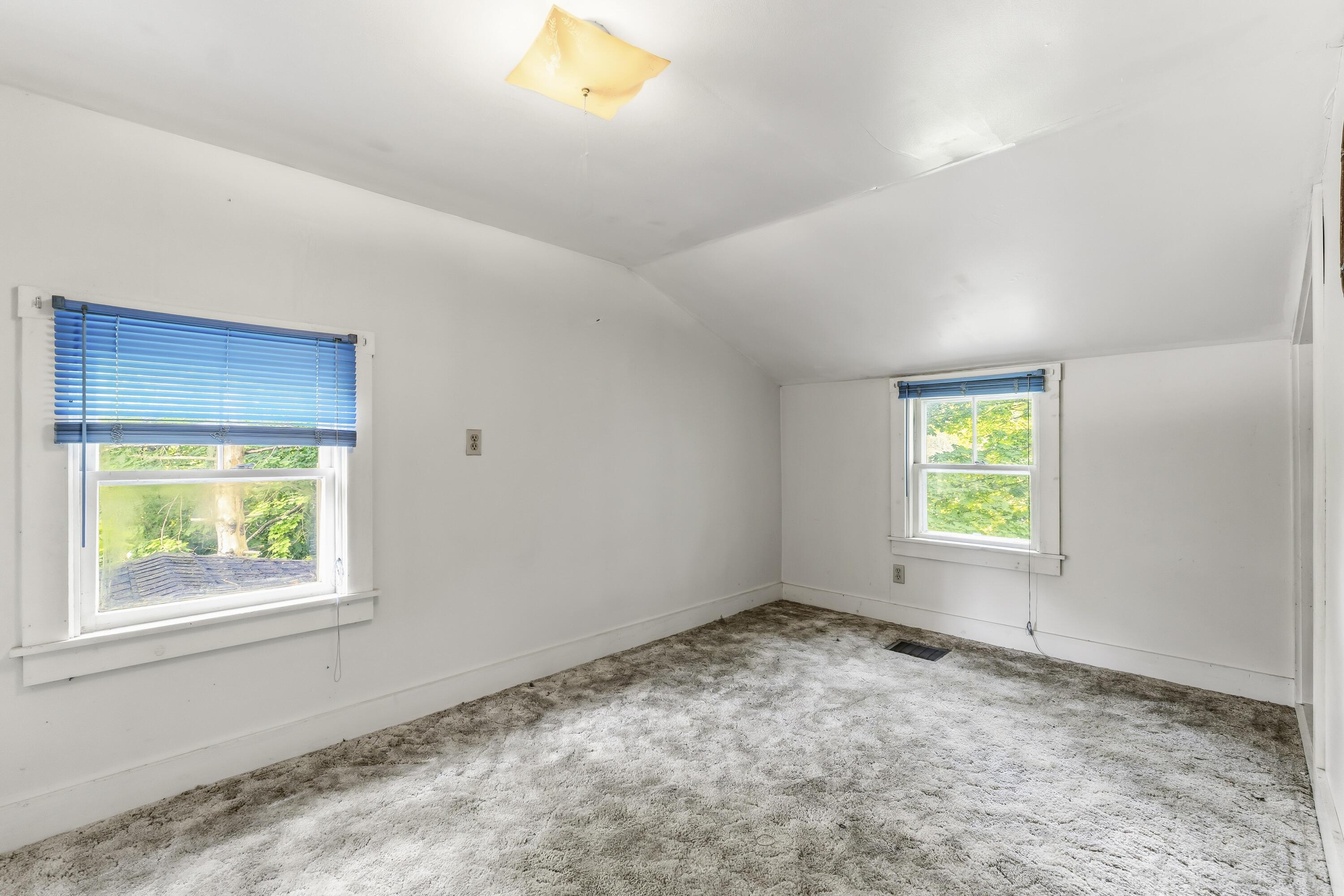 4 Florence Street Place Property Photo 28
