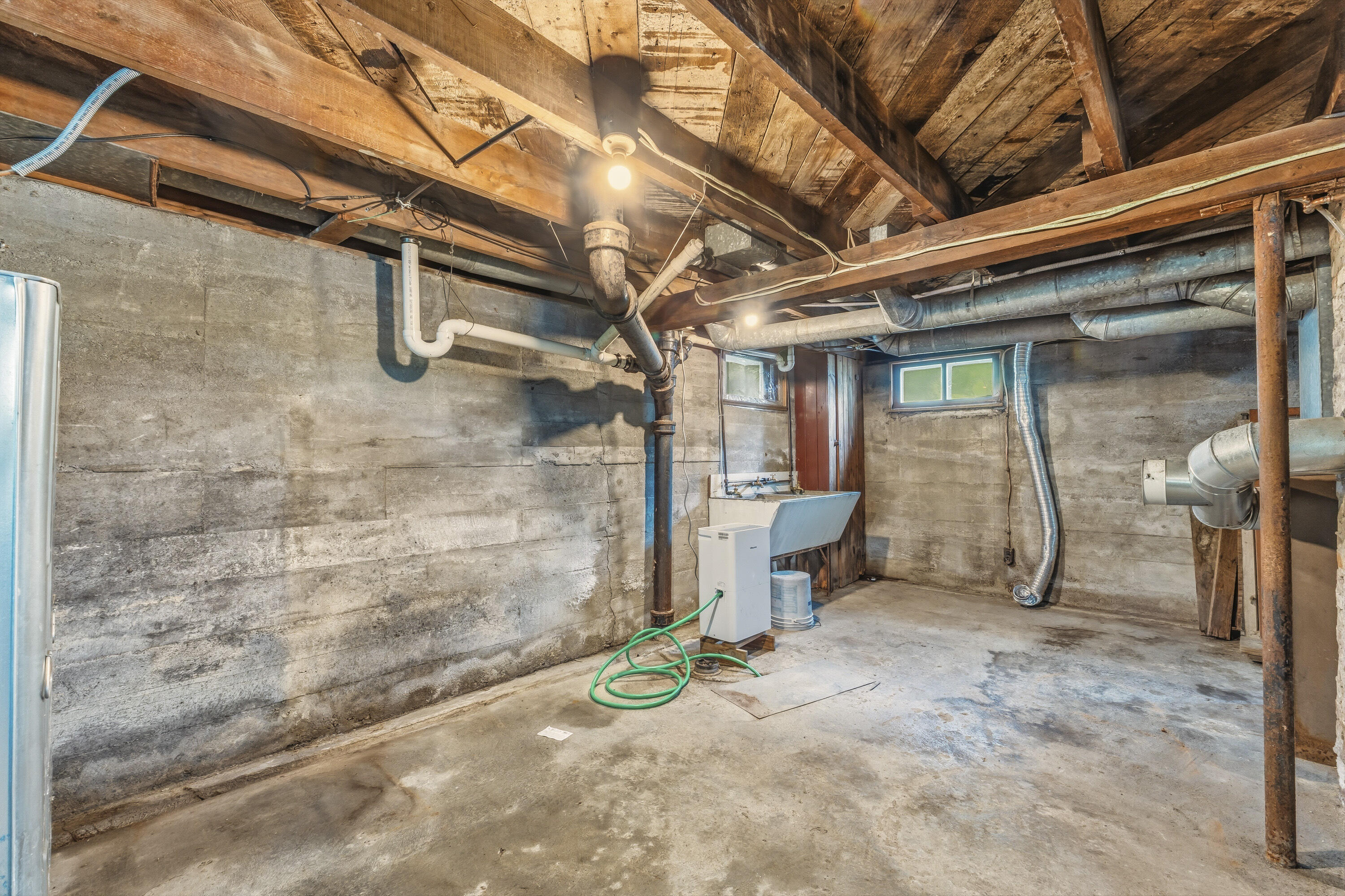 4 Florence Street Place Property Photo 34