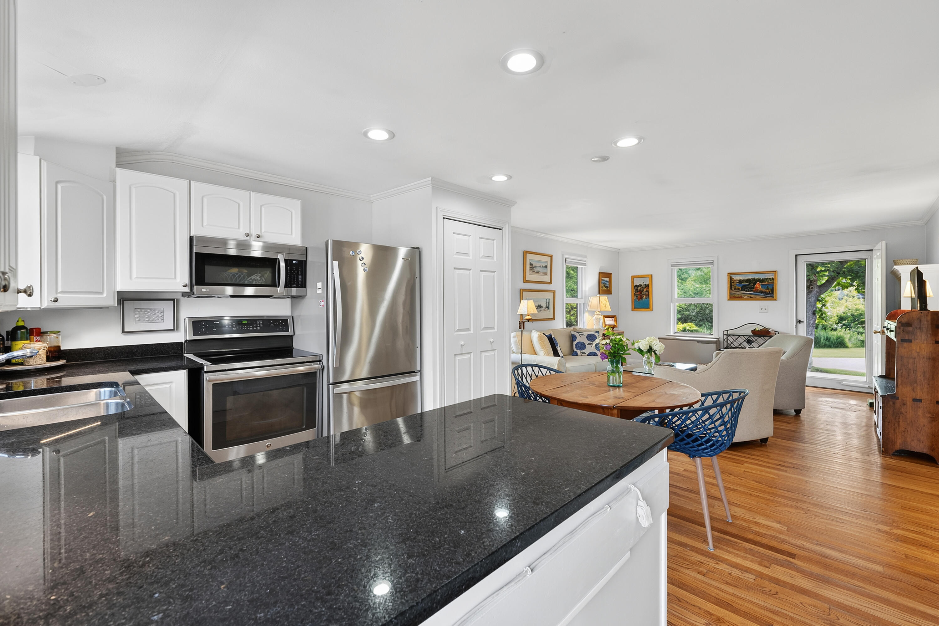 17 Woodside Meadow Road 7 Property Photo 30