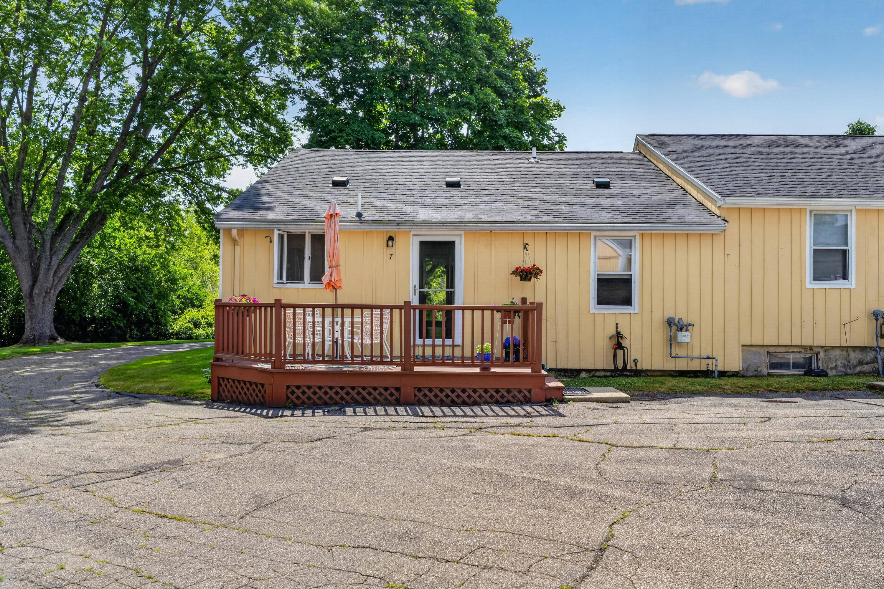 17 Woodside Meadow Road 7 Property Photo 41