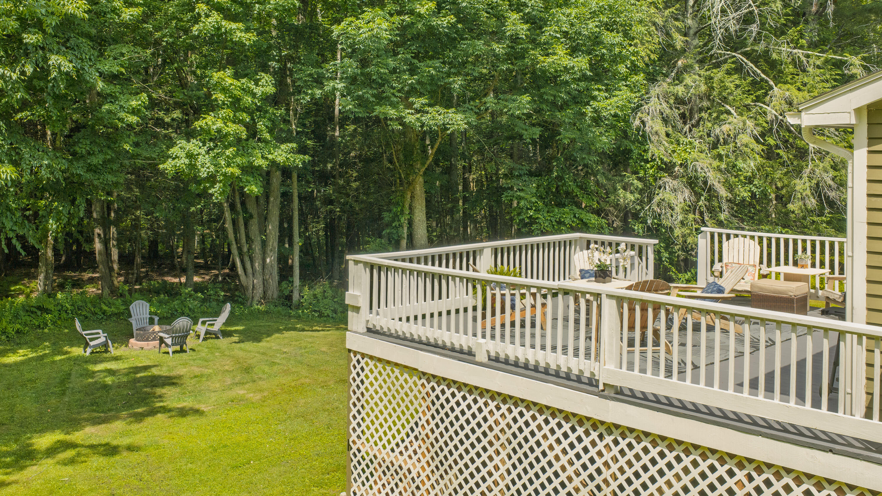 2 Little Brook Drive Property Photo 36