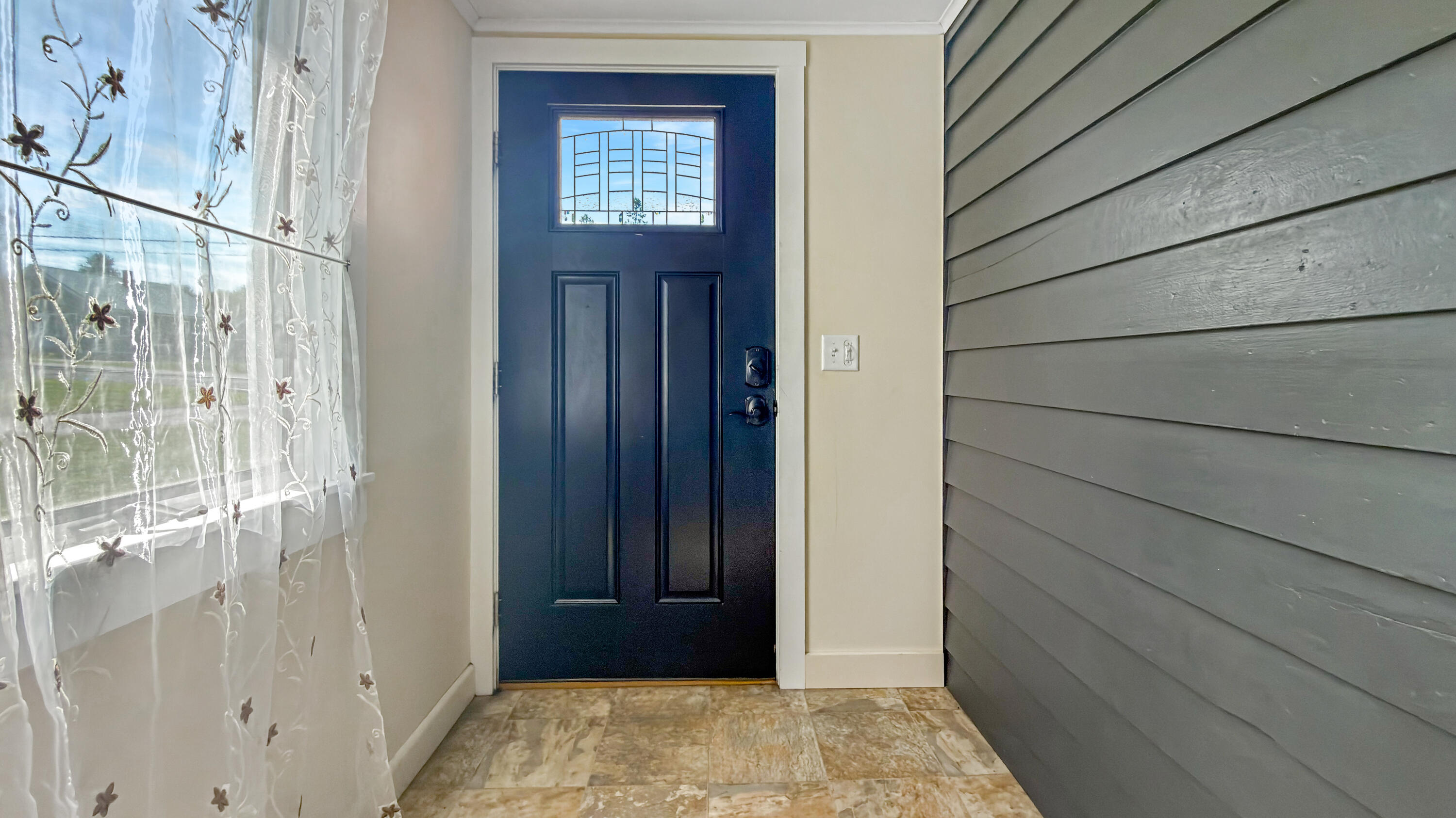 51 Cedar Street Property Photo 5