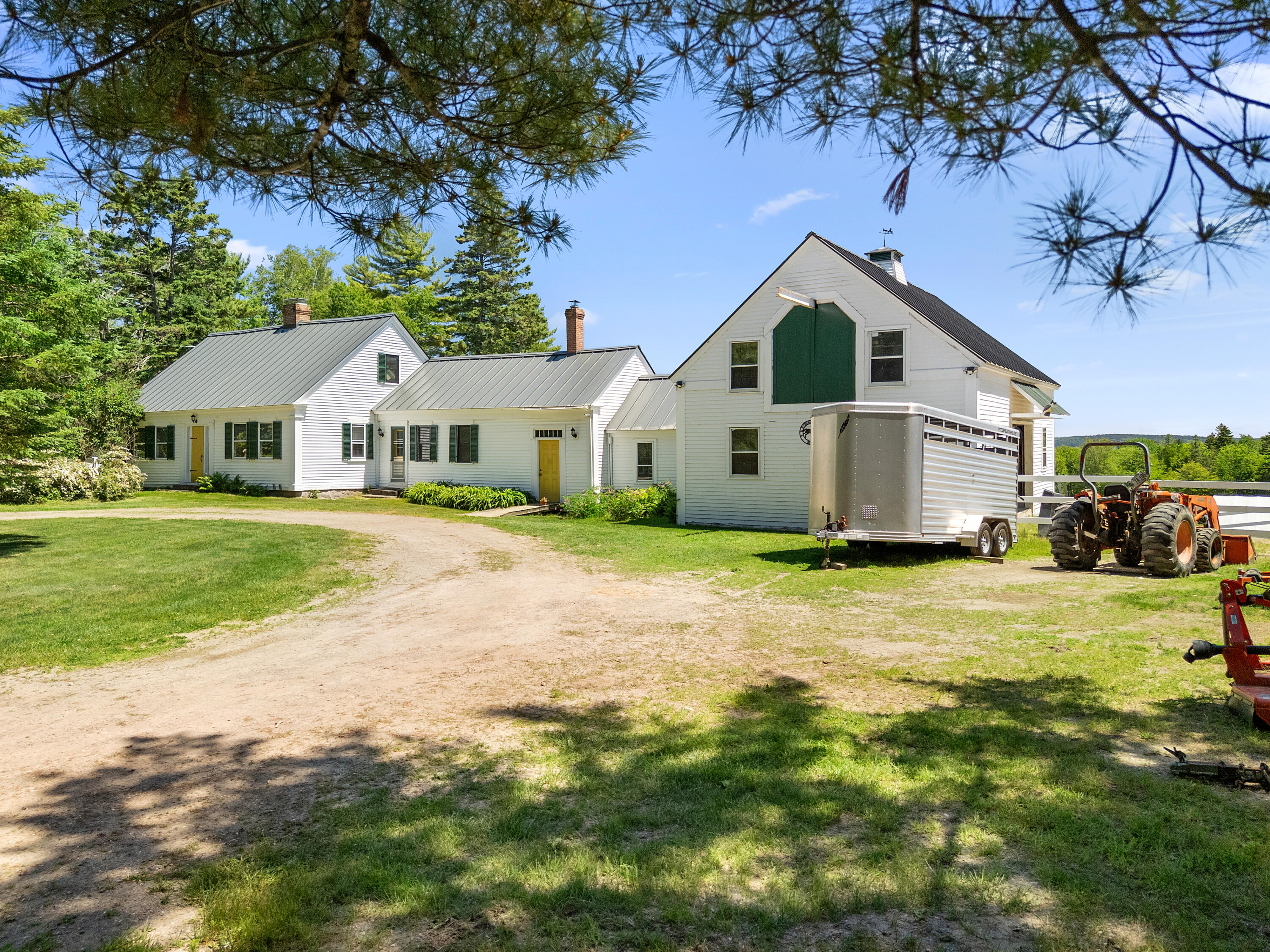1141 Main Road Property Photo 1