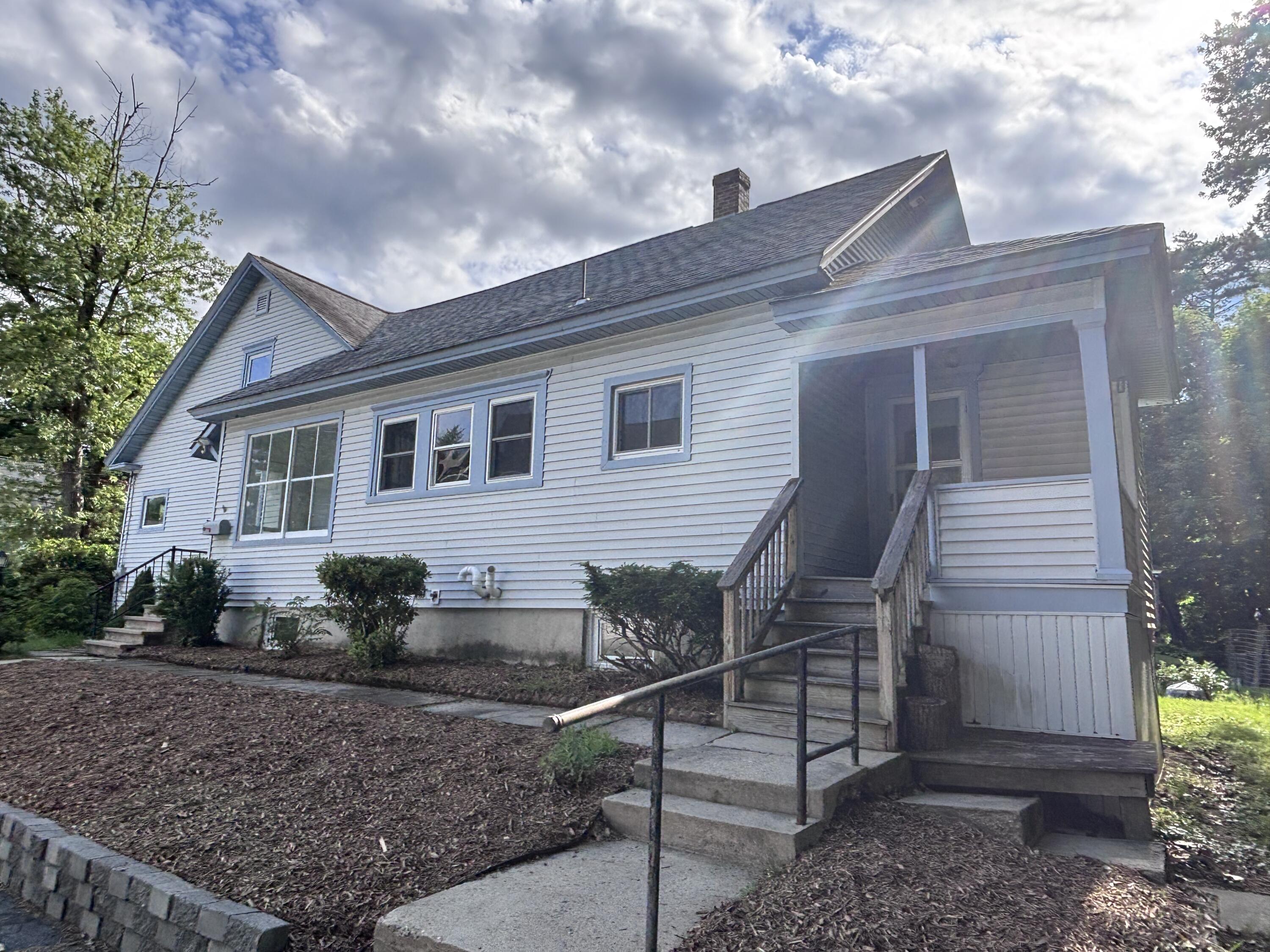 47 Field Avenue Property Photo 2