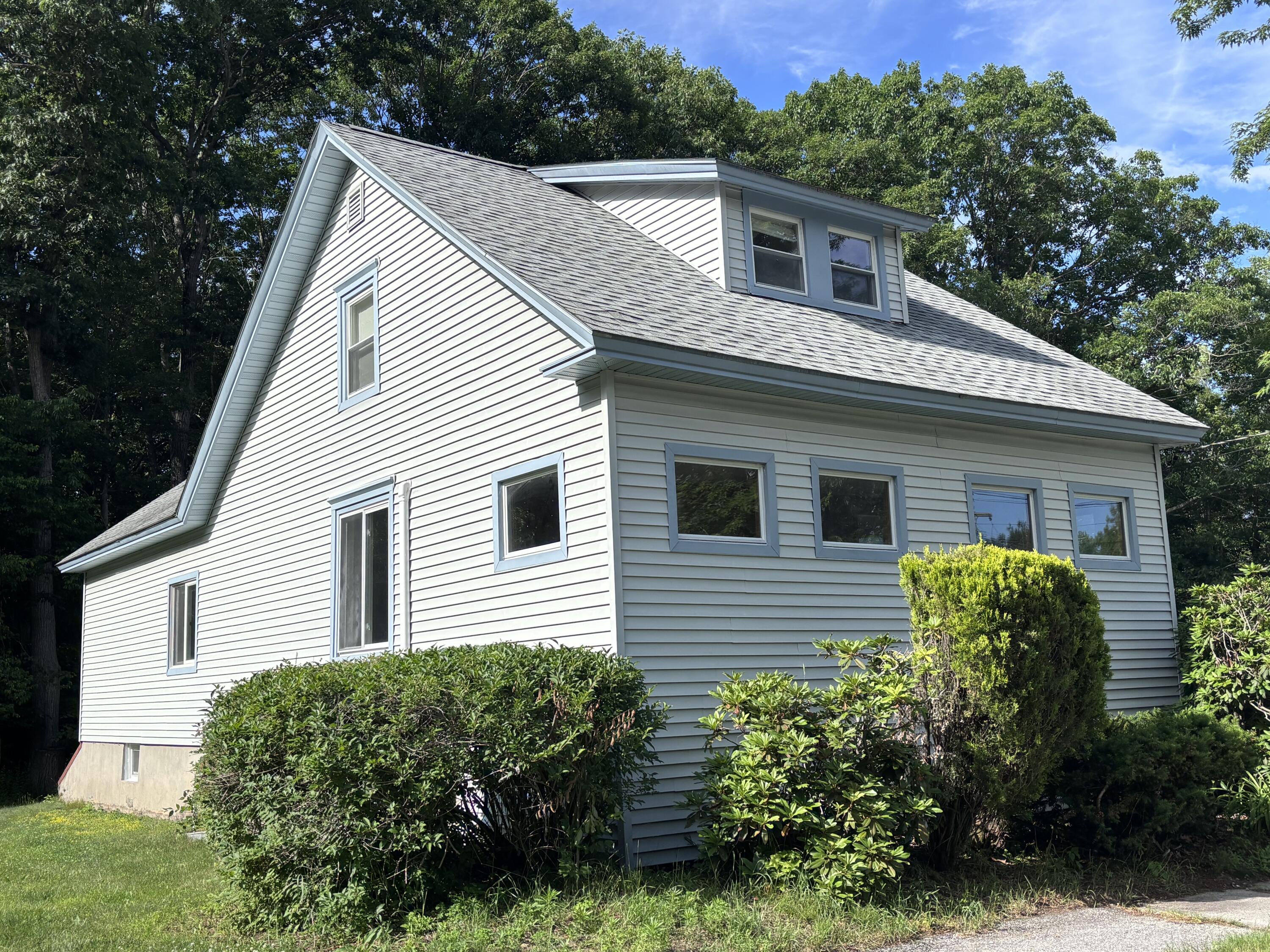 47 Field Avenue Property Photo 3