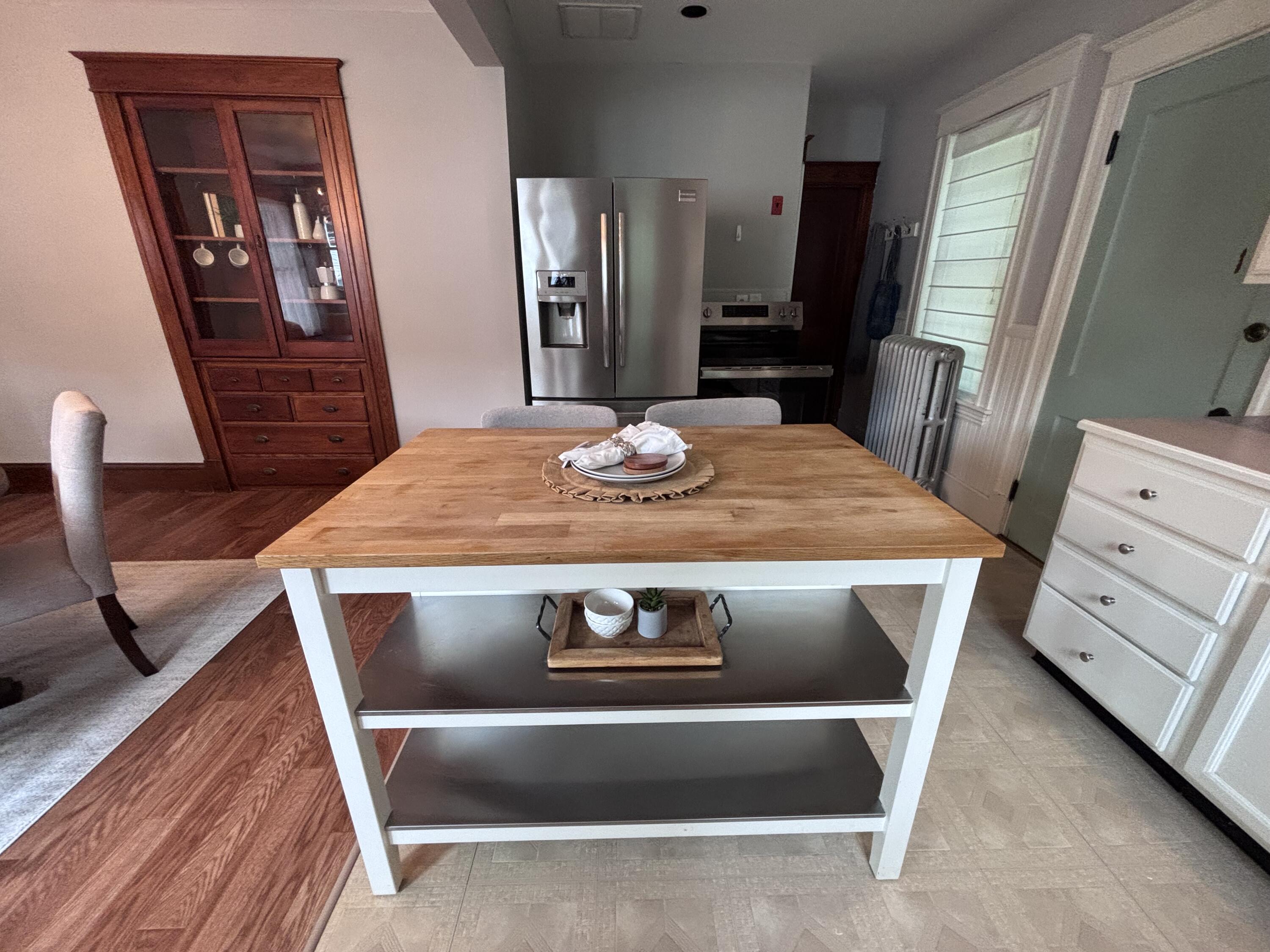 47 Field Avenue Property Photo 13